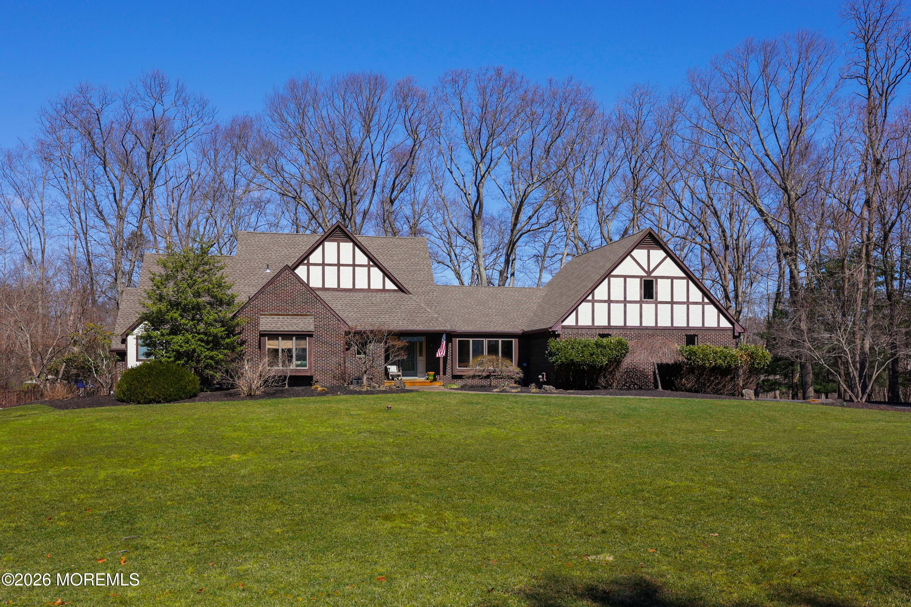 11 Hidden Pine Drive Image 4