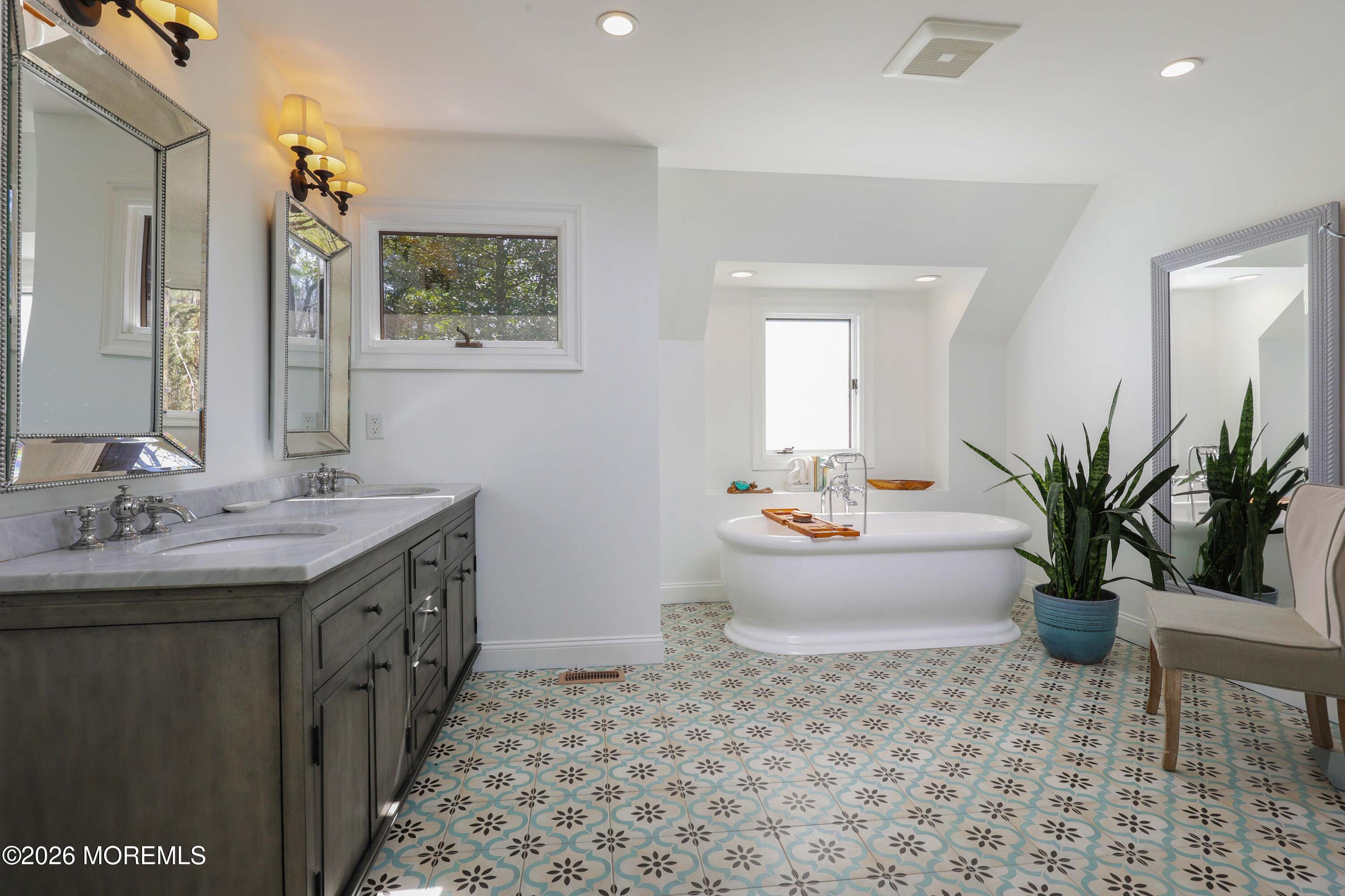 11 Hidden Pine Drive, Colts Neck, NJ, 07722 image 49