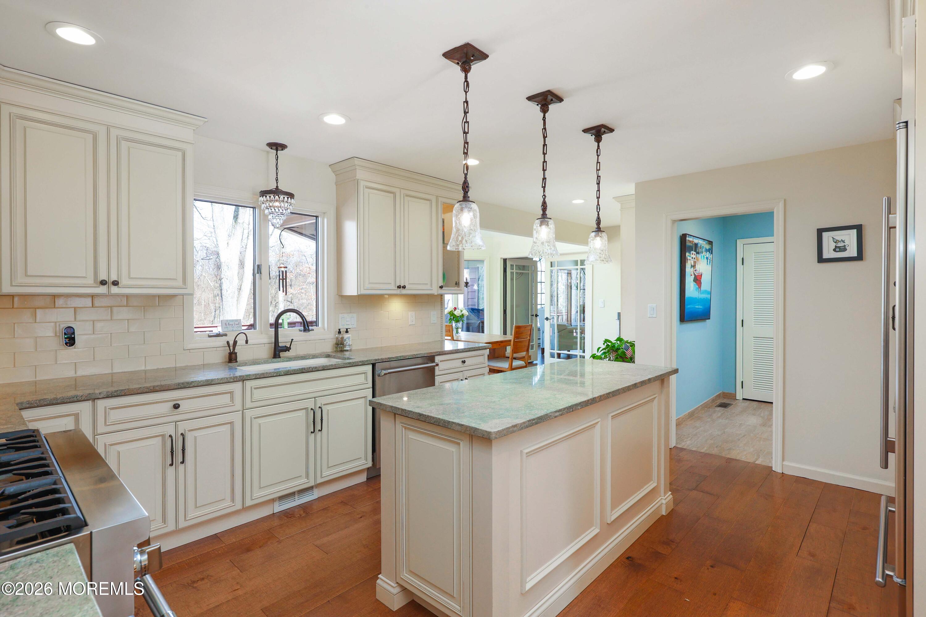 11 Hidden Pine Drive, Colts Neck, NJ, 07722 image 35