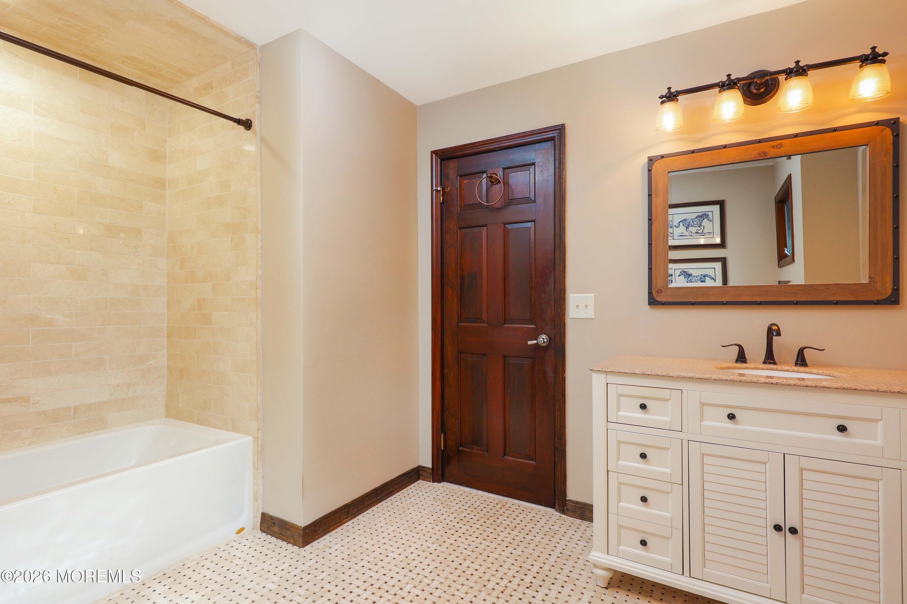 11 Hidden Pine Drive, Colts Neck, NJ, 07722 image 53