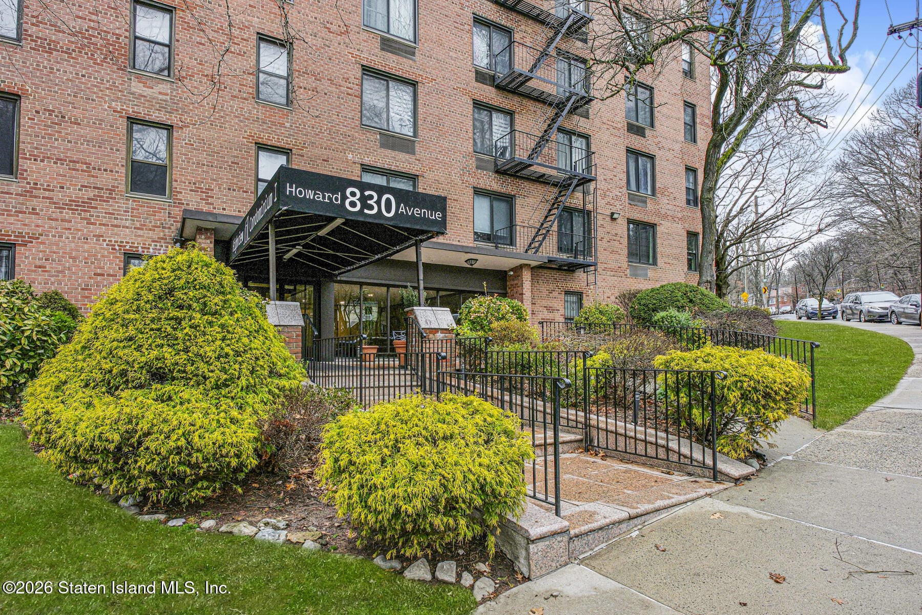 830 Howard Avenue 6a Image 2