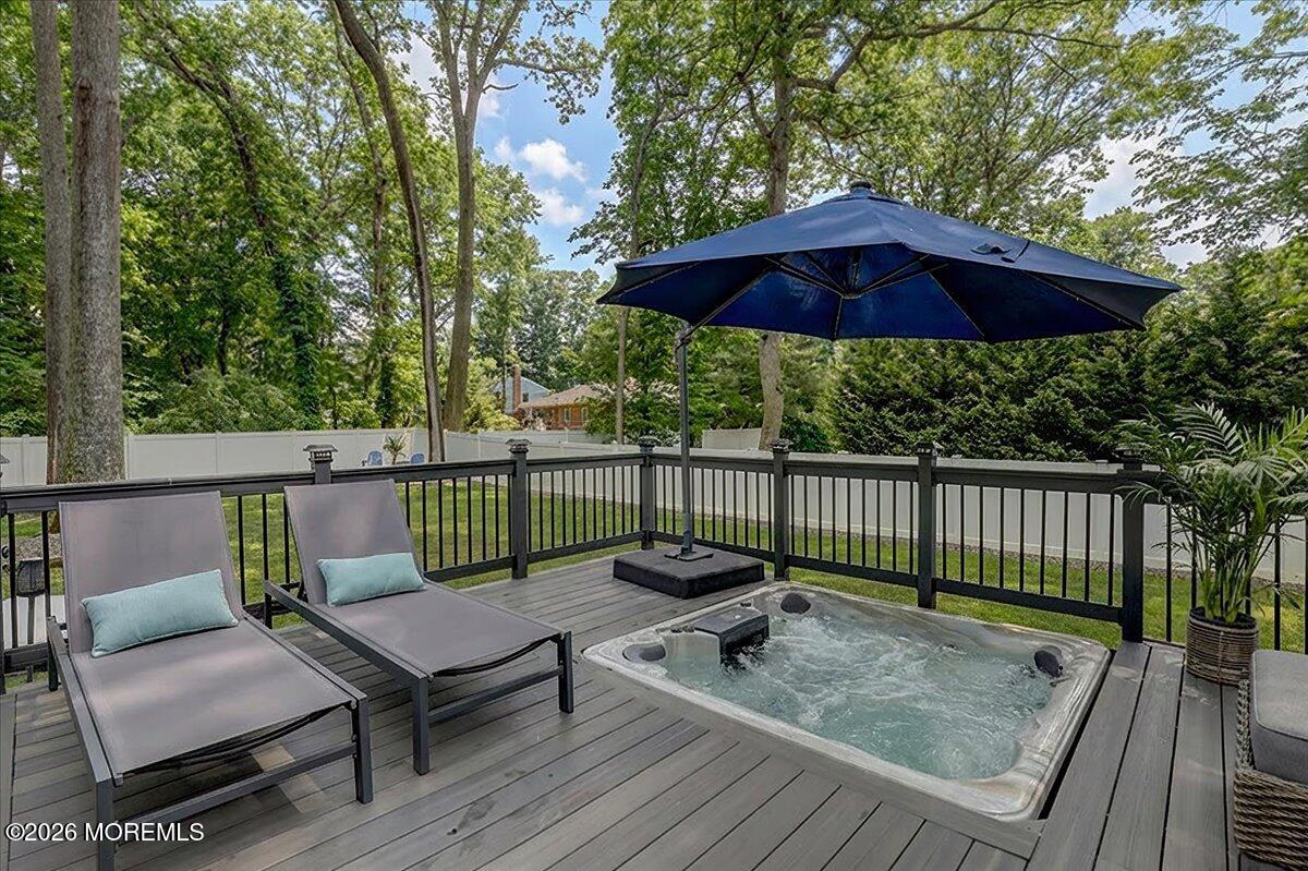 15 Country Lane Image 4