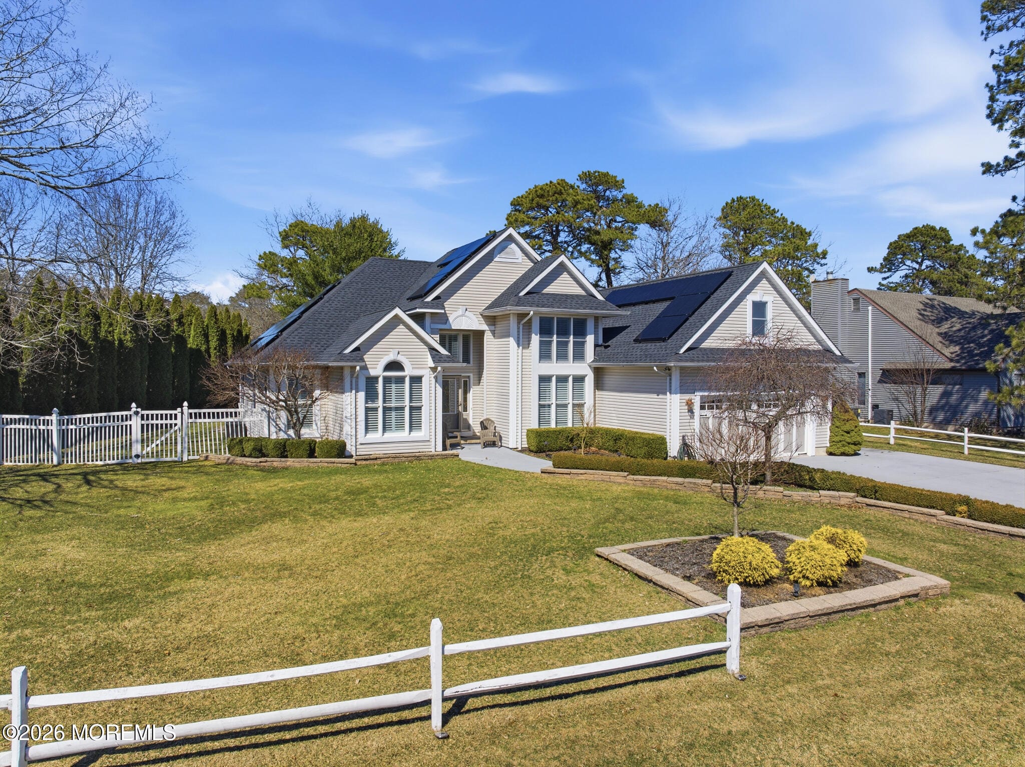 718 Amherst Road Image 5