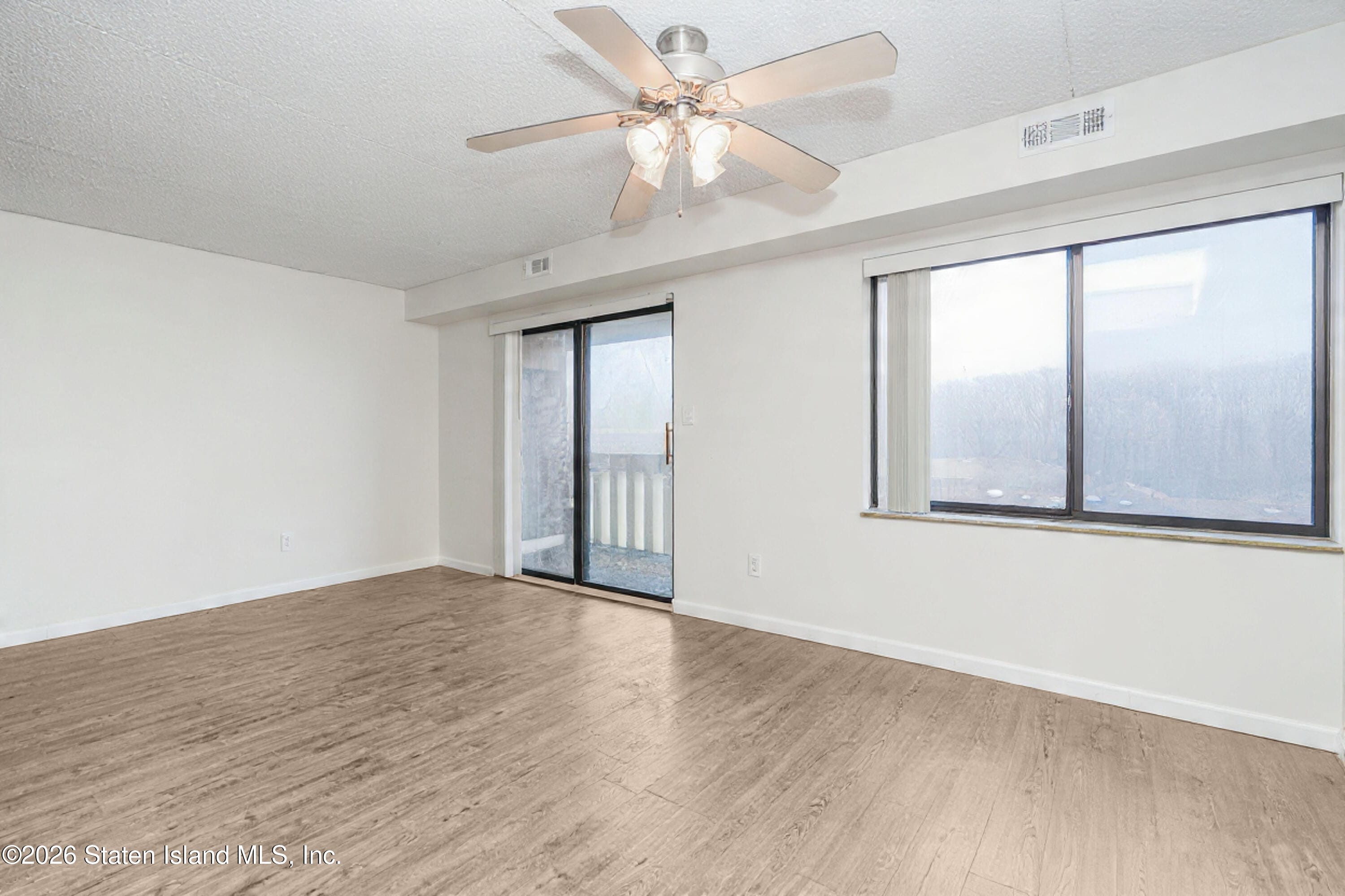 5 Windham Loop 6e, Staten Island, NY, 10314 image 16