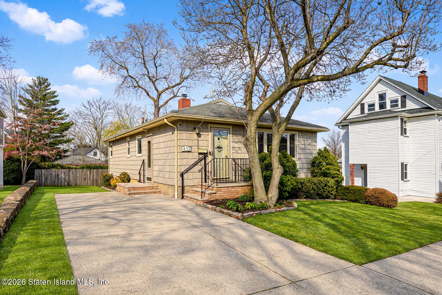 432 Sheffield Street Image 2