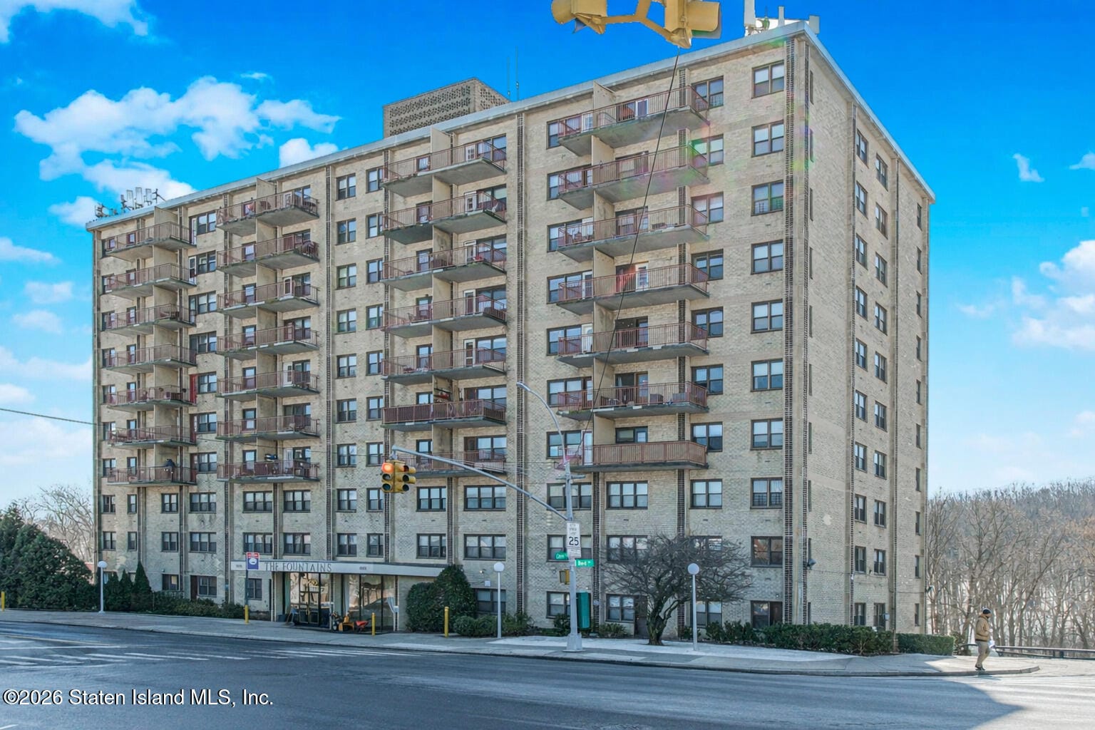 1000 Clove Road #7d Image 4