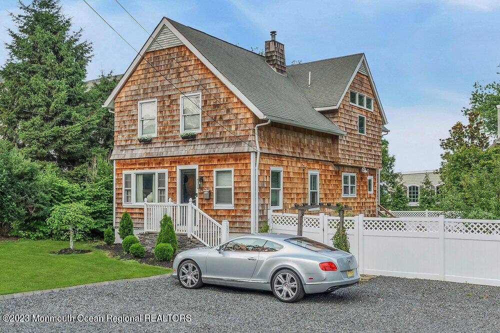 37 Hubbard Avenue, Red Bank, NJ, 07701