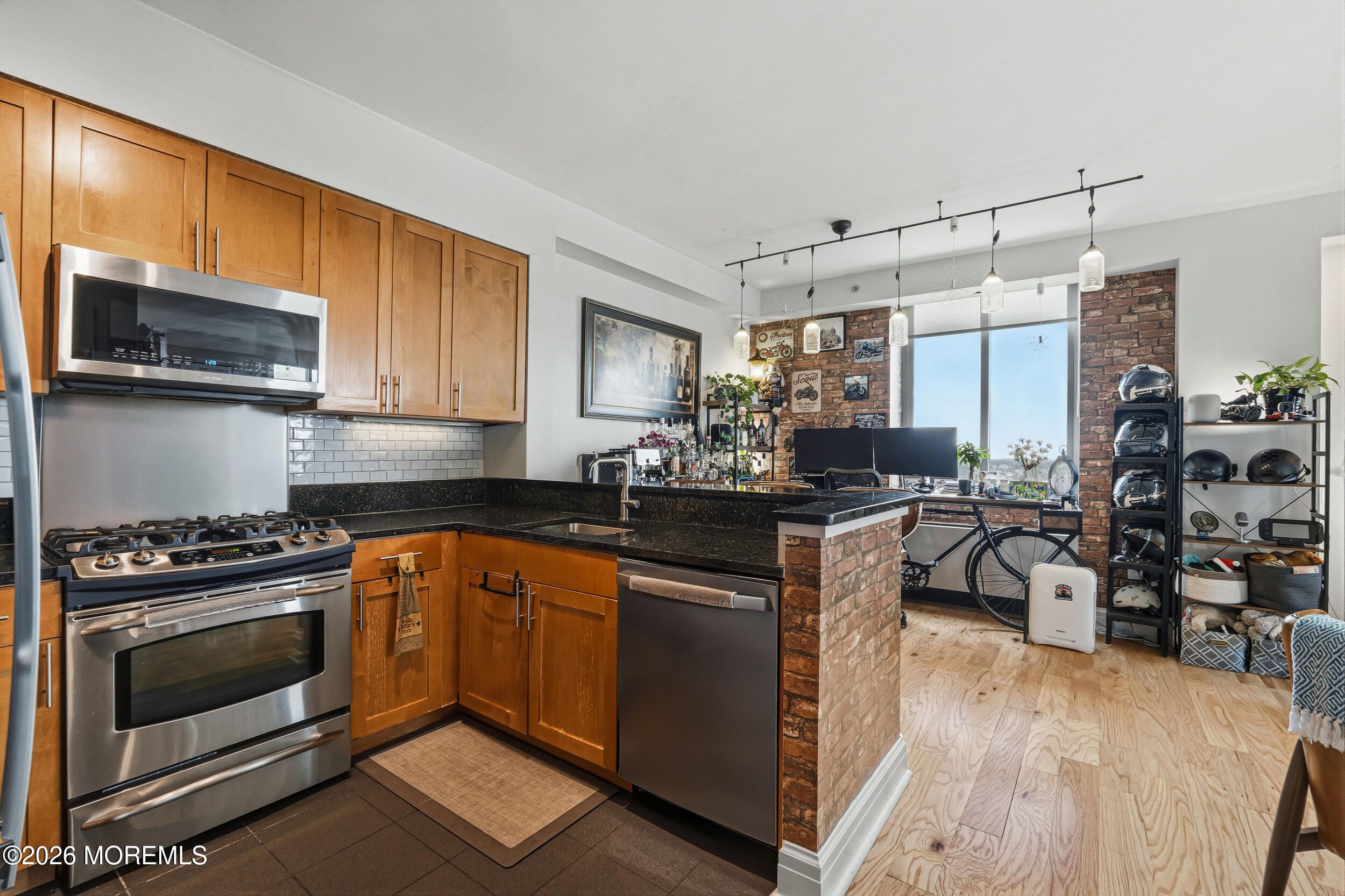 1 Spring Street 1902, New Brunswick, NJ, 08901 image 18