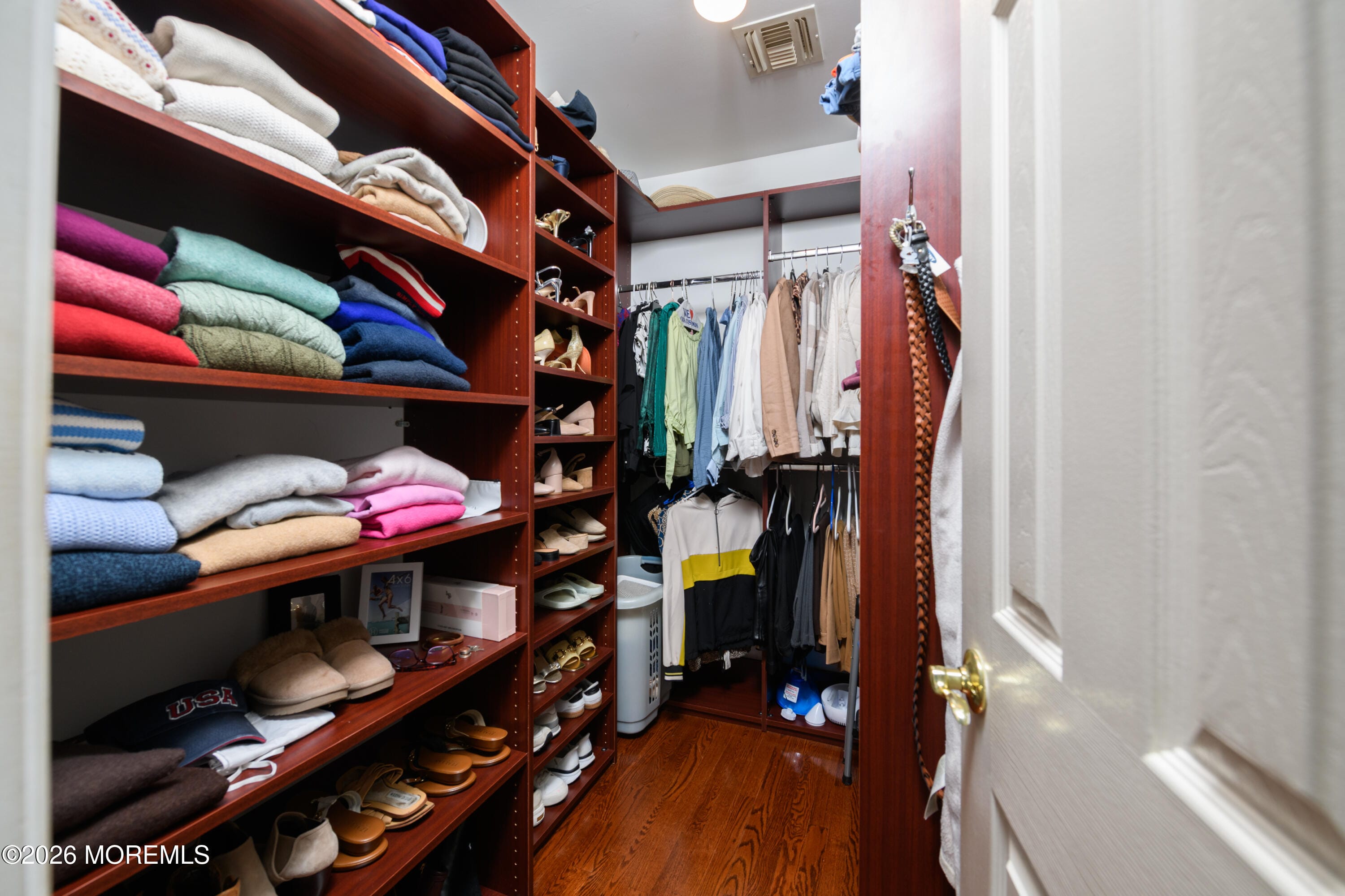 4 Packard Drive, Middletown, NJ, 07748 image 37