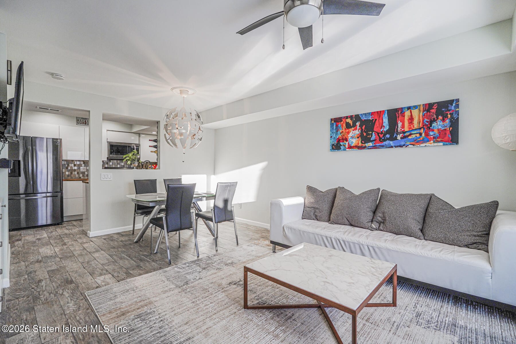 1984 Arthur Kill Road Image 4