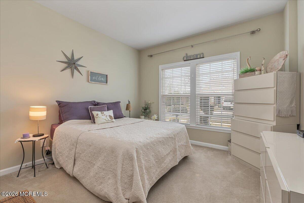 33 W Chaucer Lane, Farmingdale, NJ, 07727 image 7