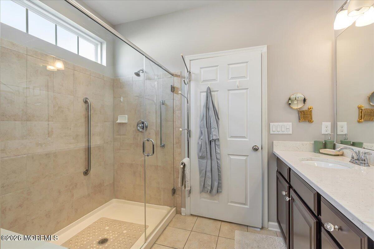 33 W Chaucer Lane, Farmingdale, NJ, 07727 image 24