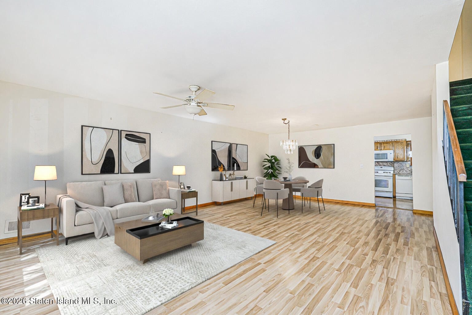 221 Balsam Place Image 5