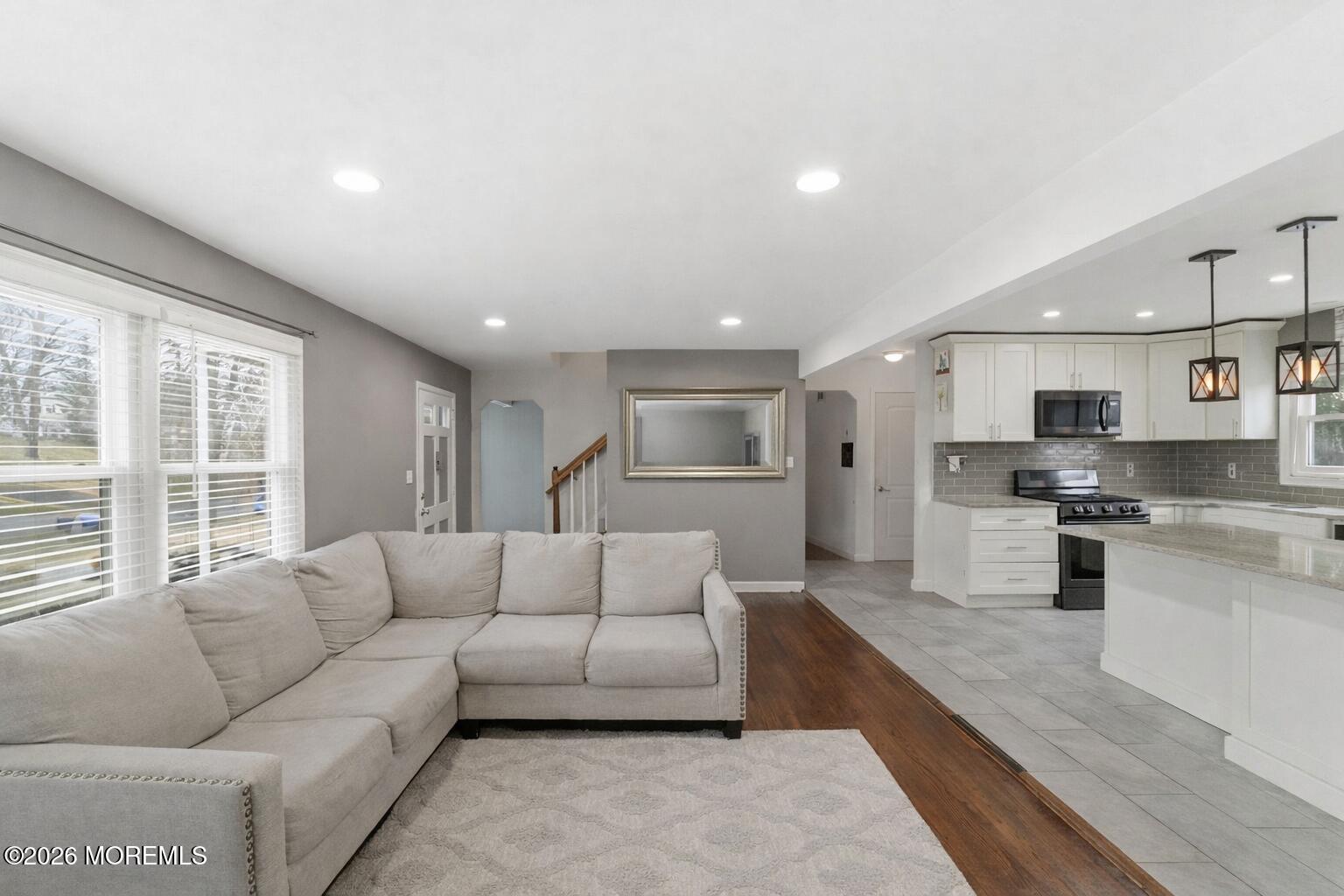 14 Juniper Avenue Image 5