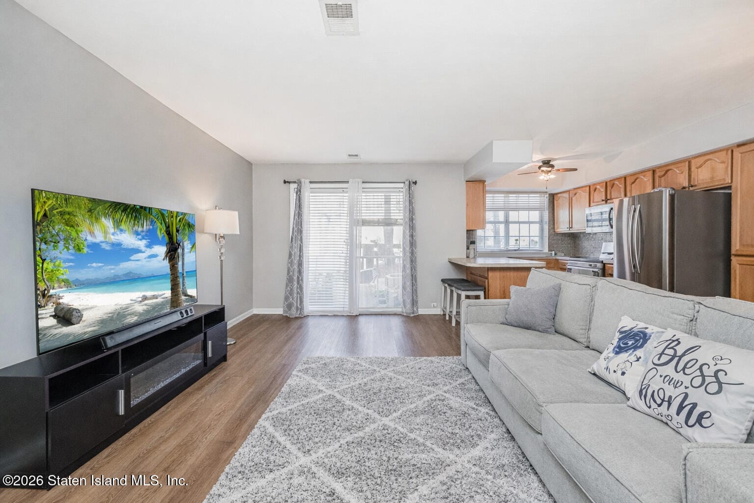 65 Elmwood Park Drive 20b Image 2