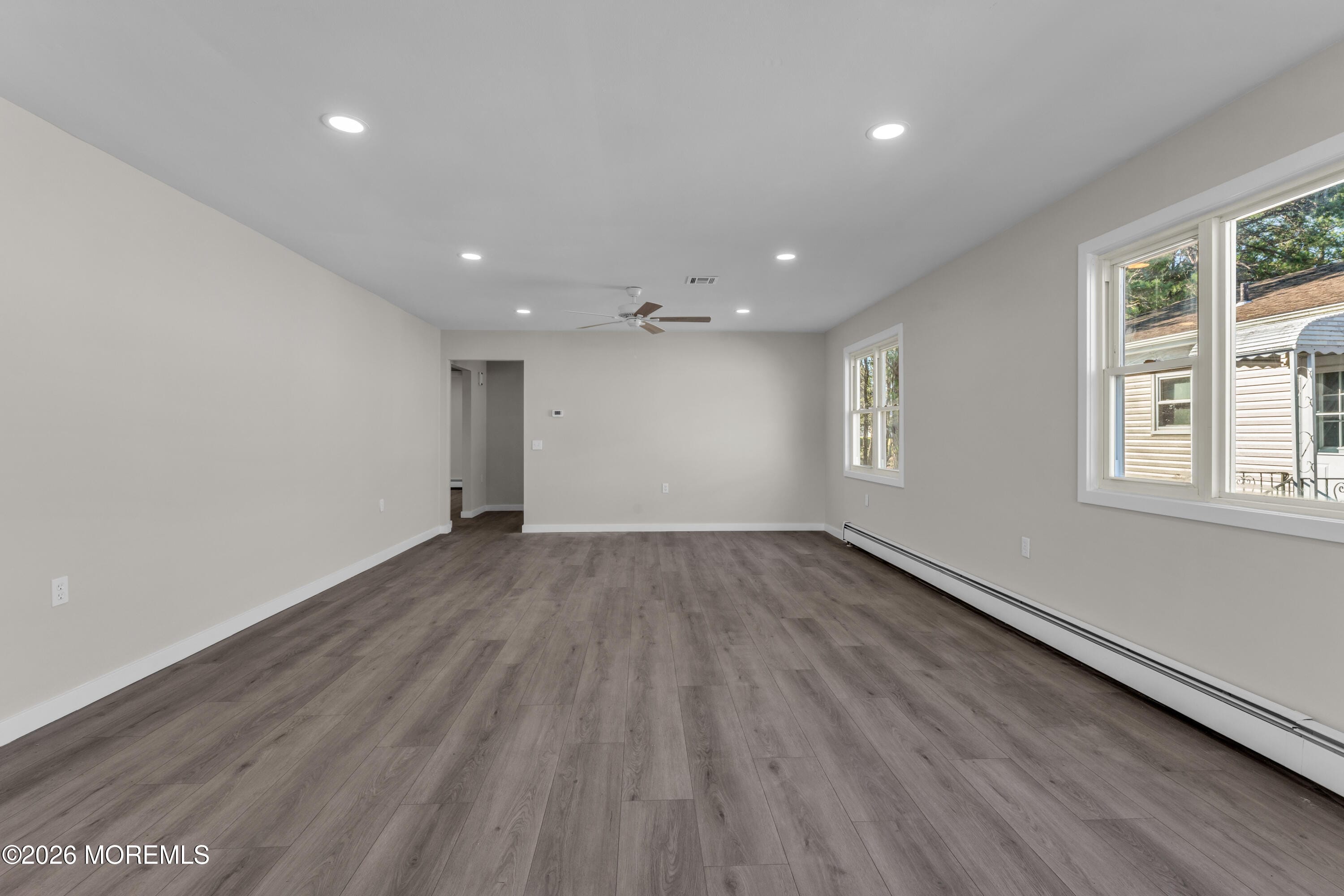 127 Freeport Boulevard Image 4