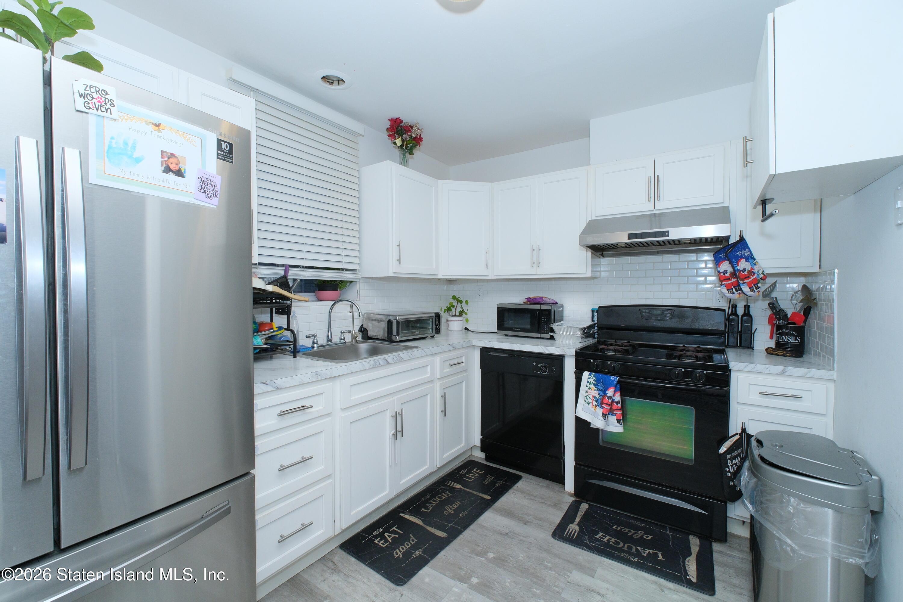 46 Regal Walk 20, Staten Island, NY, 10303 image 12