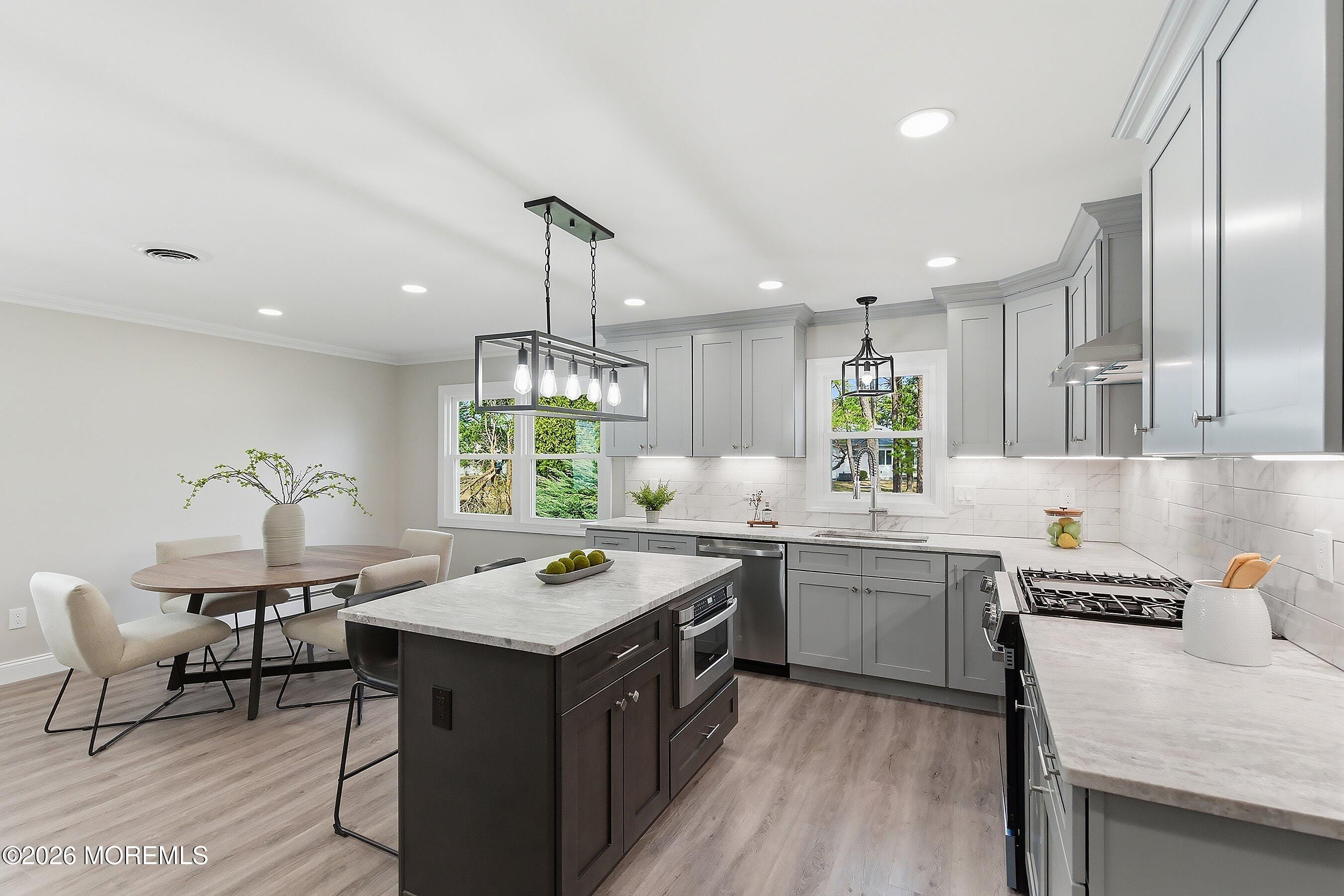 266 Westbrook Drive Image 3