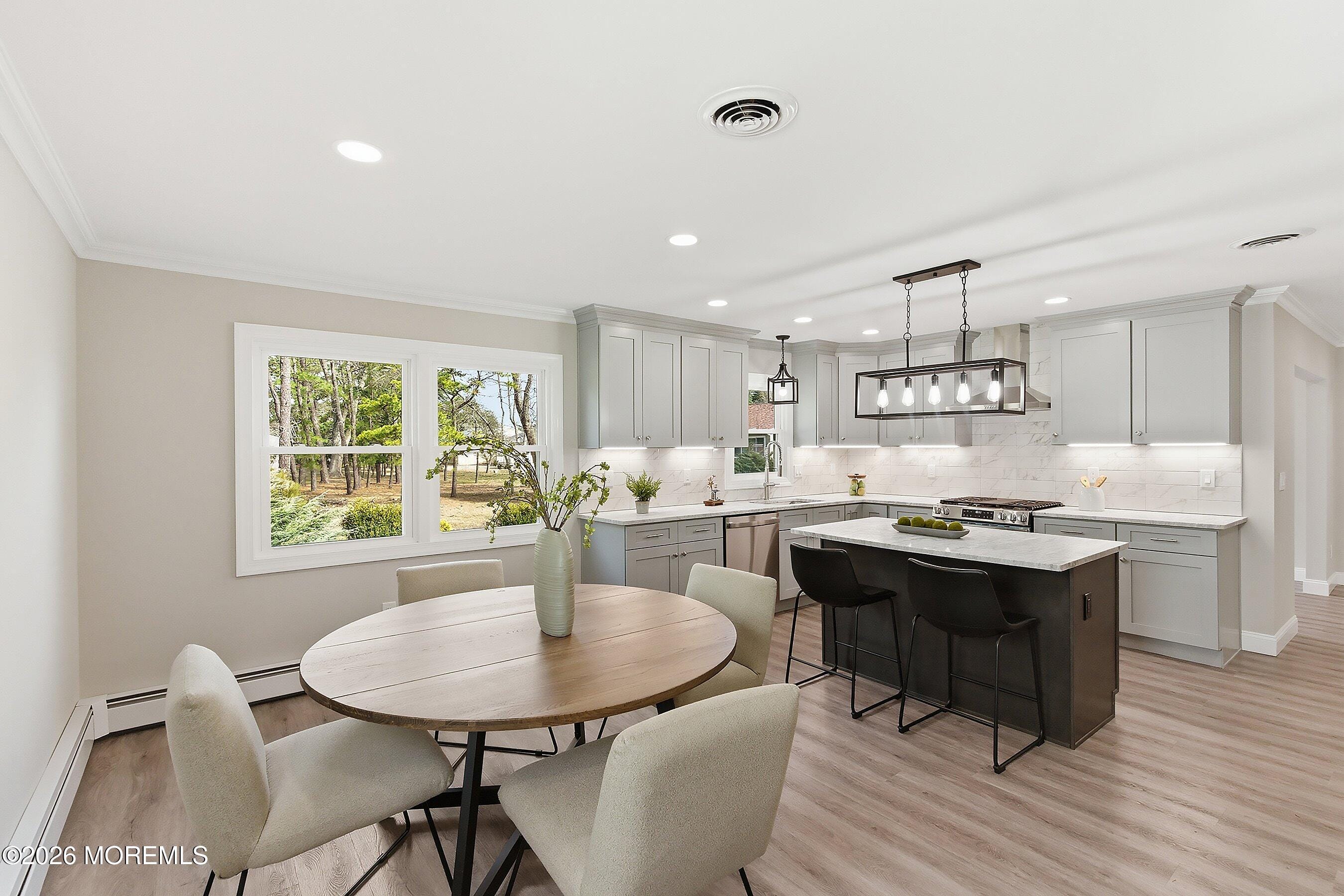 266 Westbrook Drive Image 4