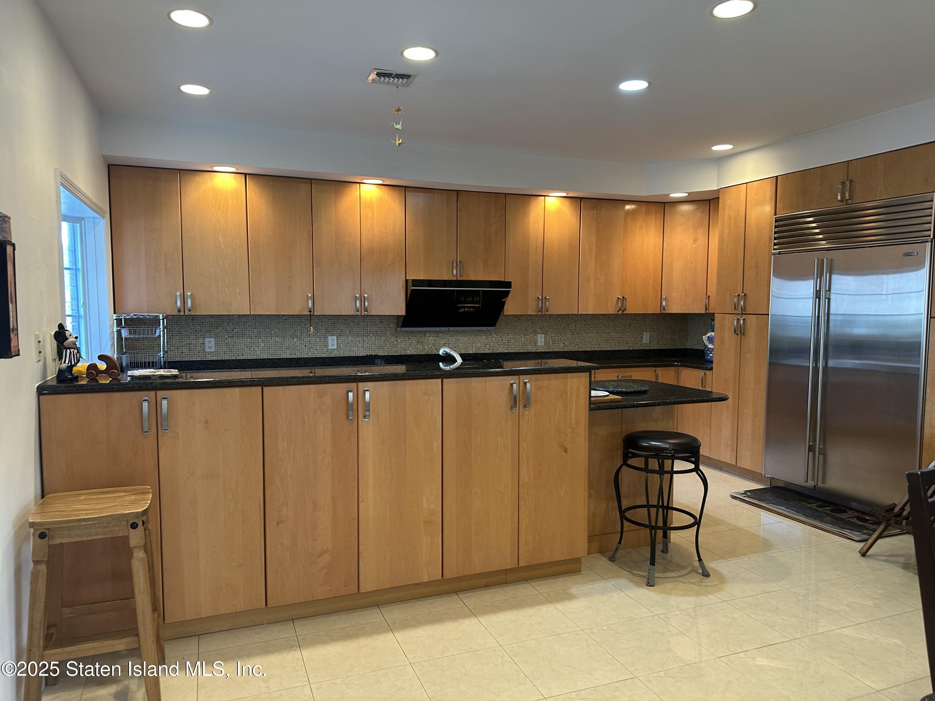 18 Dobbs Place, Staten Island, NY, 10301 image 12