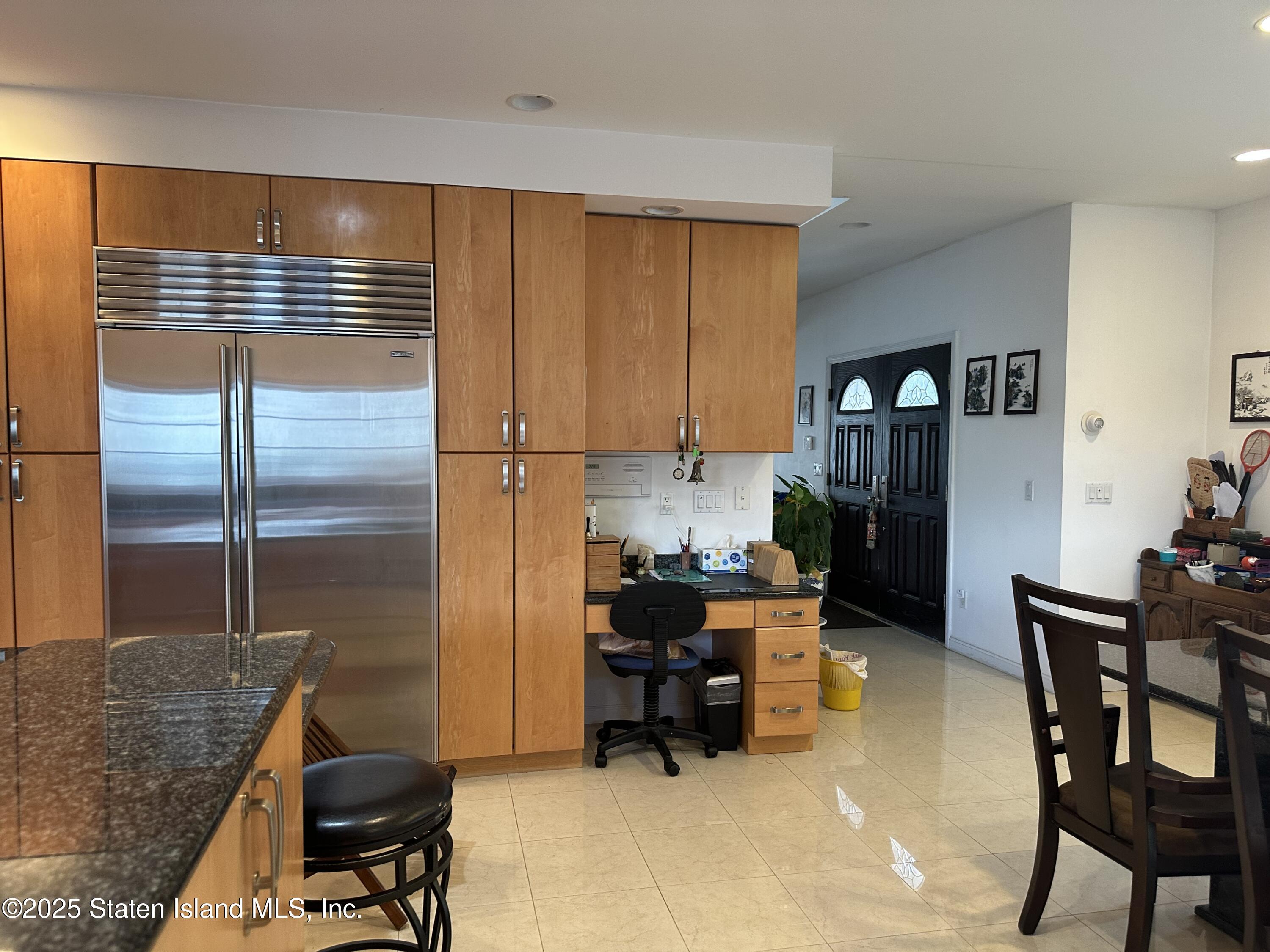 18 Dobbs Place, Staten Island, NY, 10301 image 16