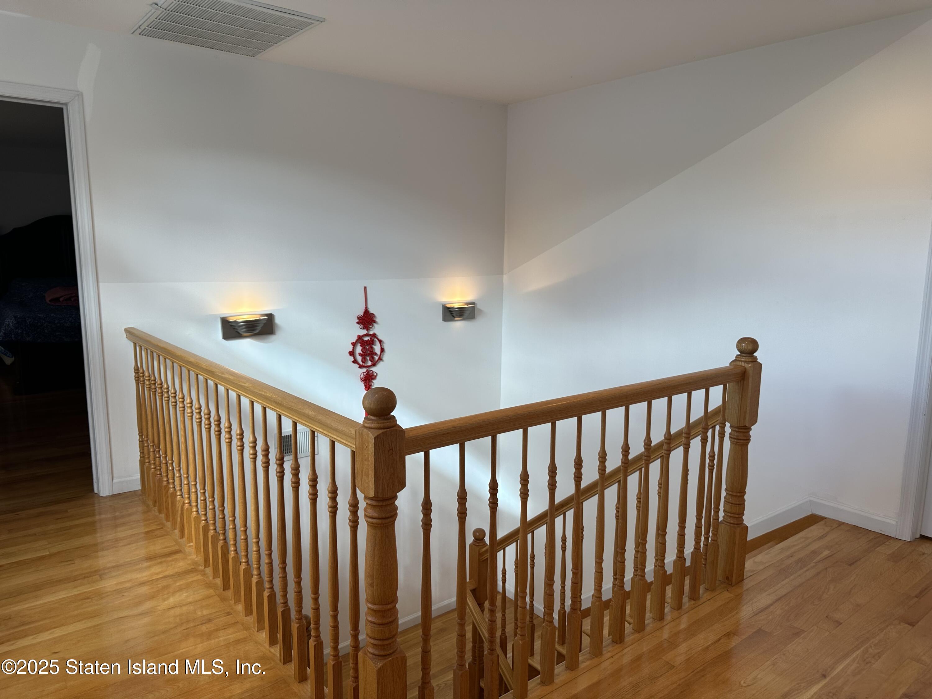 18 Dobbs Place, Staten Island, NY, 10301 image 20