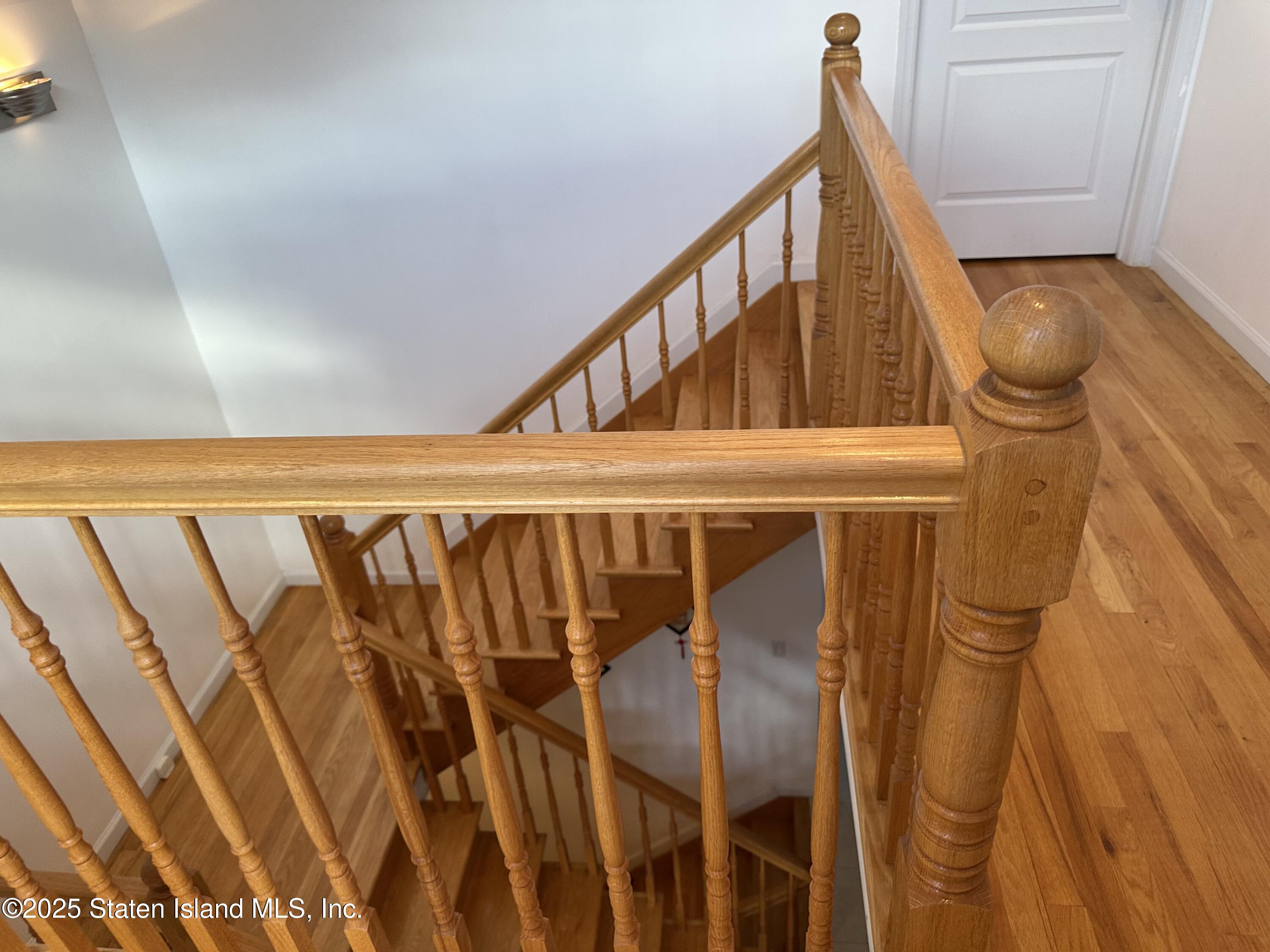 18 Dobbs Place, Staten Island, NY, 10301 image 21