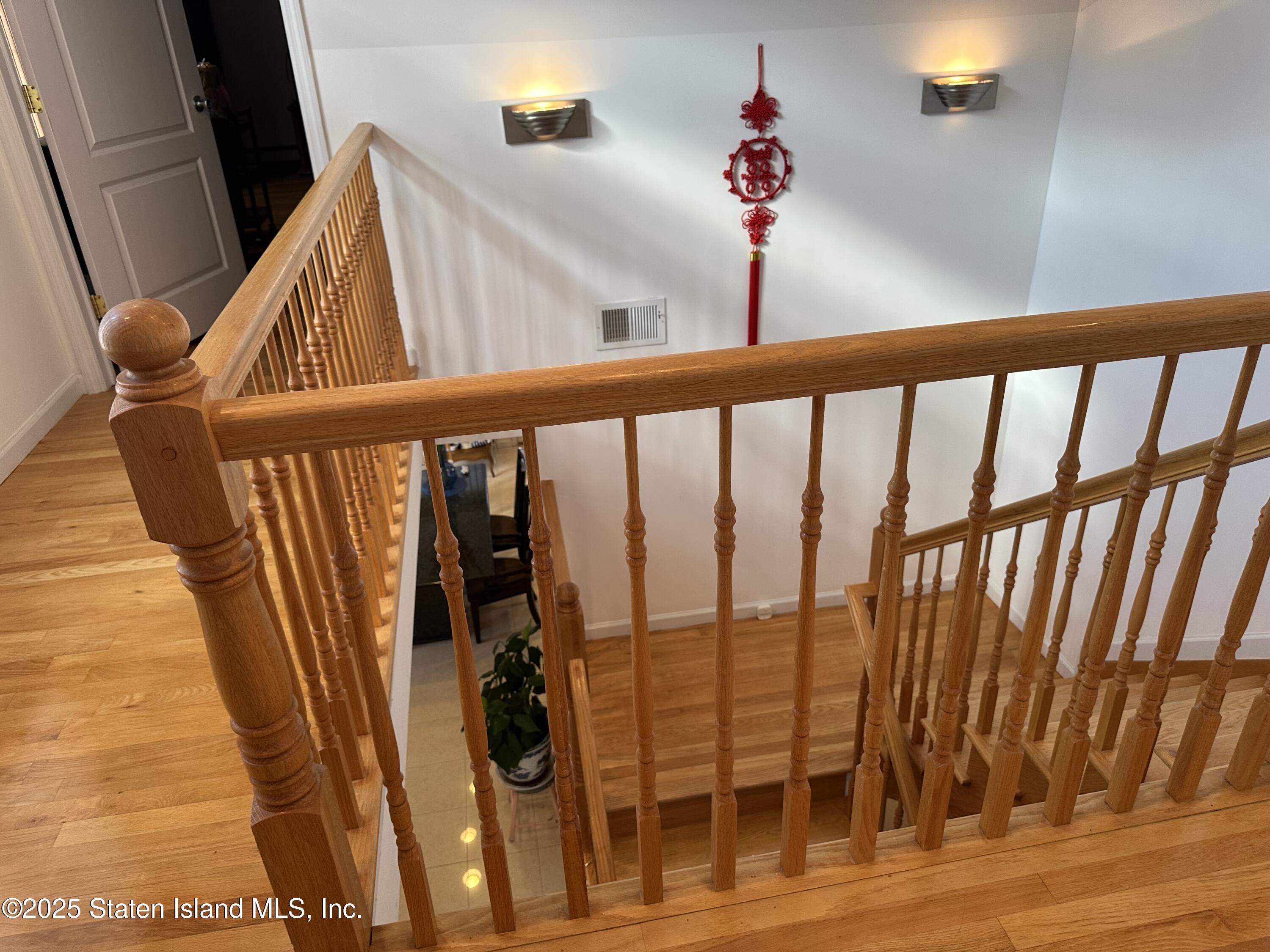 18 Dobbs Place, Staten Island, NY, 10301 image 22