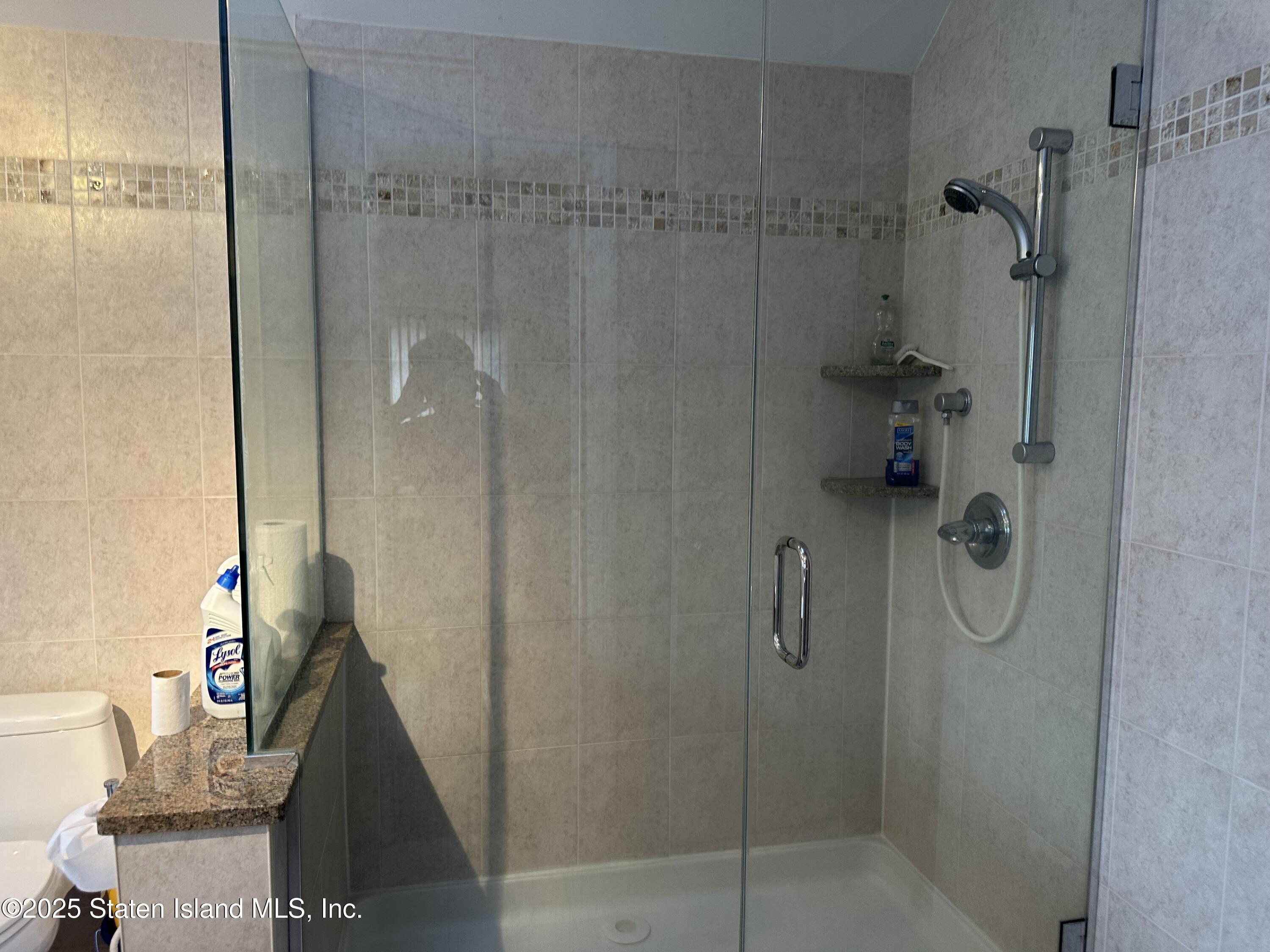 18 Dobbs Place, Staten Island, NY, 10301 image 30