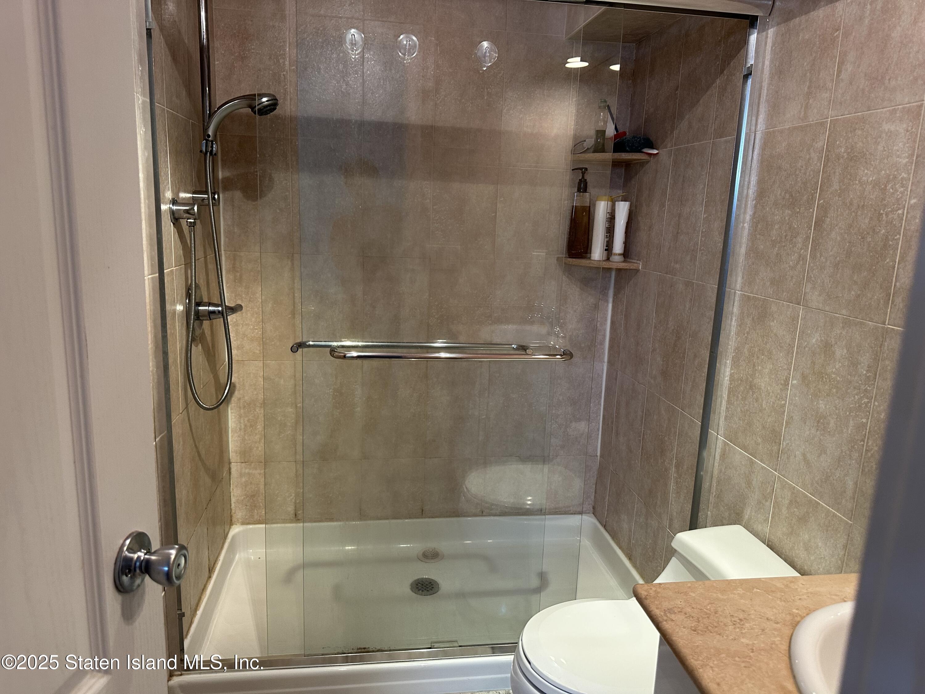 18 Dobbs Place, Staten Island, NY, 10301 image 40