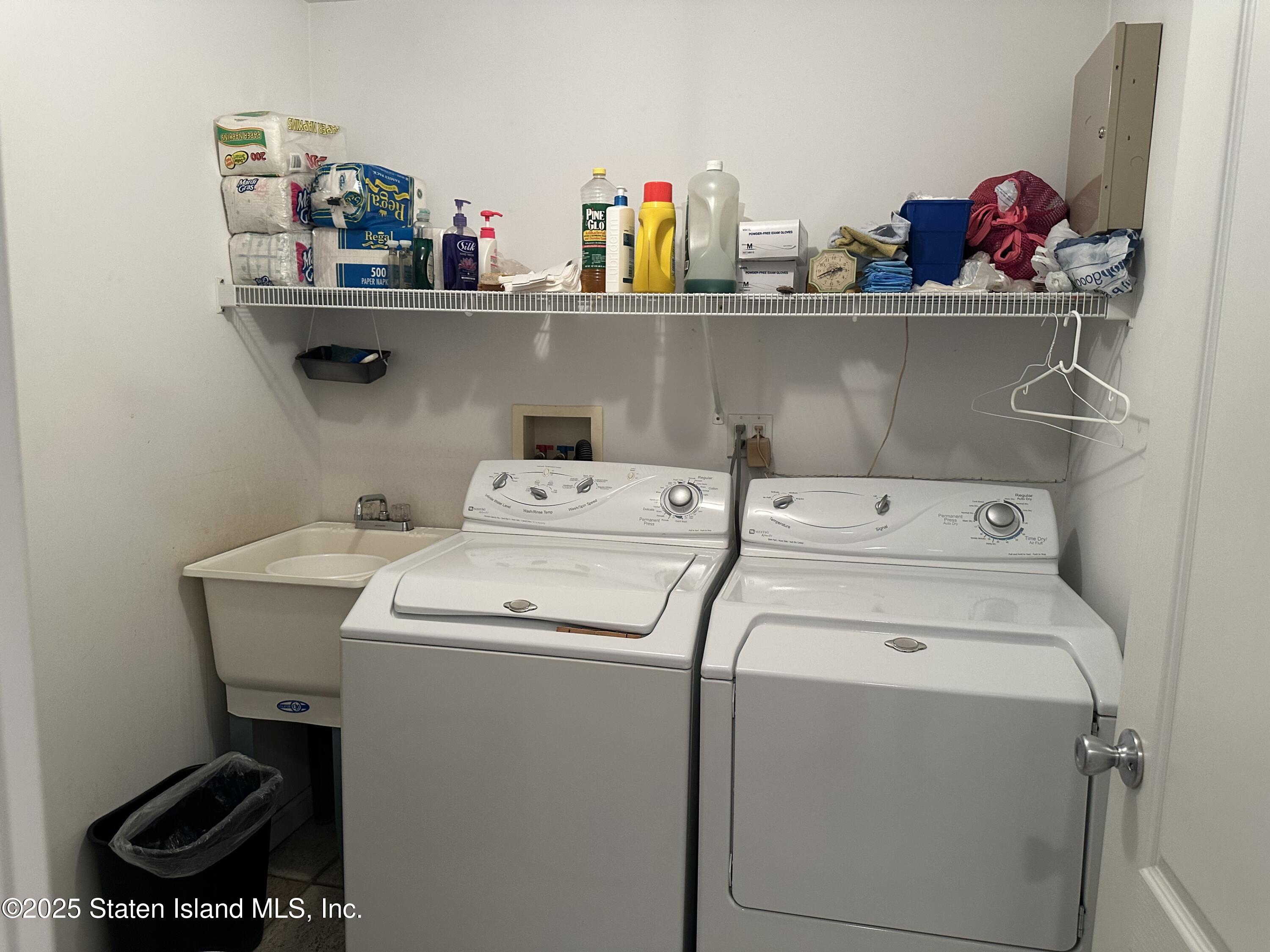 18 Dobbs Place, Staten Island, NY, 10301 image 41