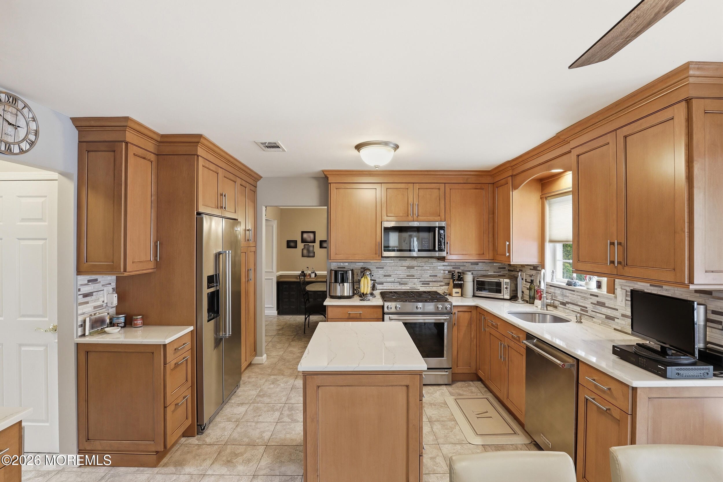 16 Diamond Lane, Howell, NJ, 07731 image 17