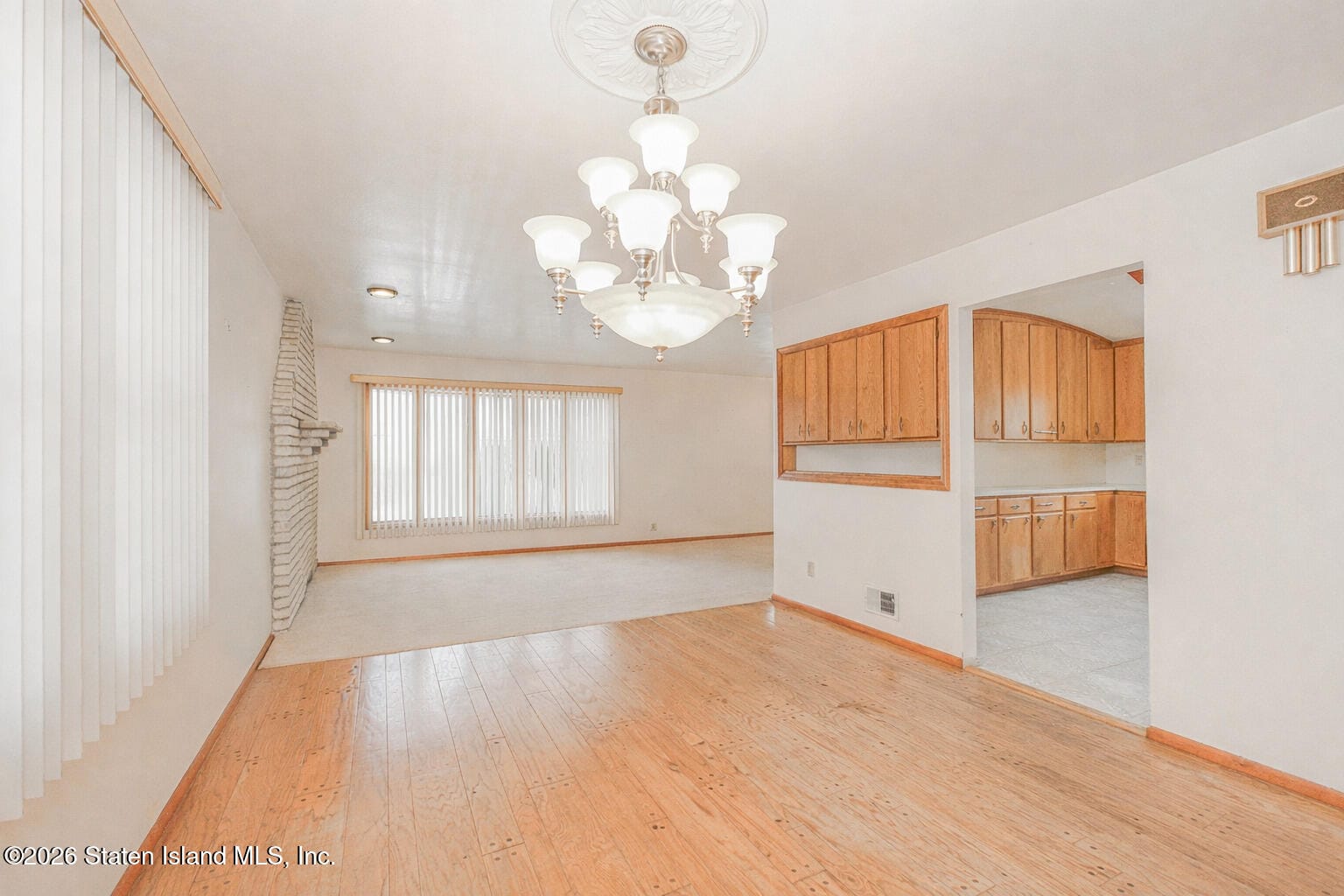 14 Montreal Avenue Image 5