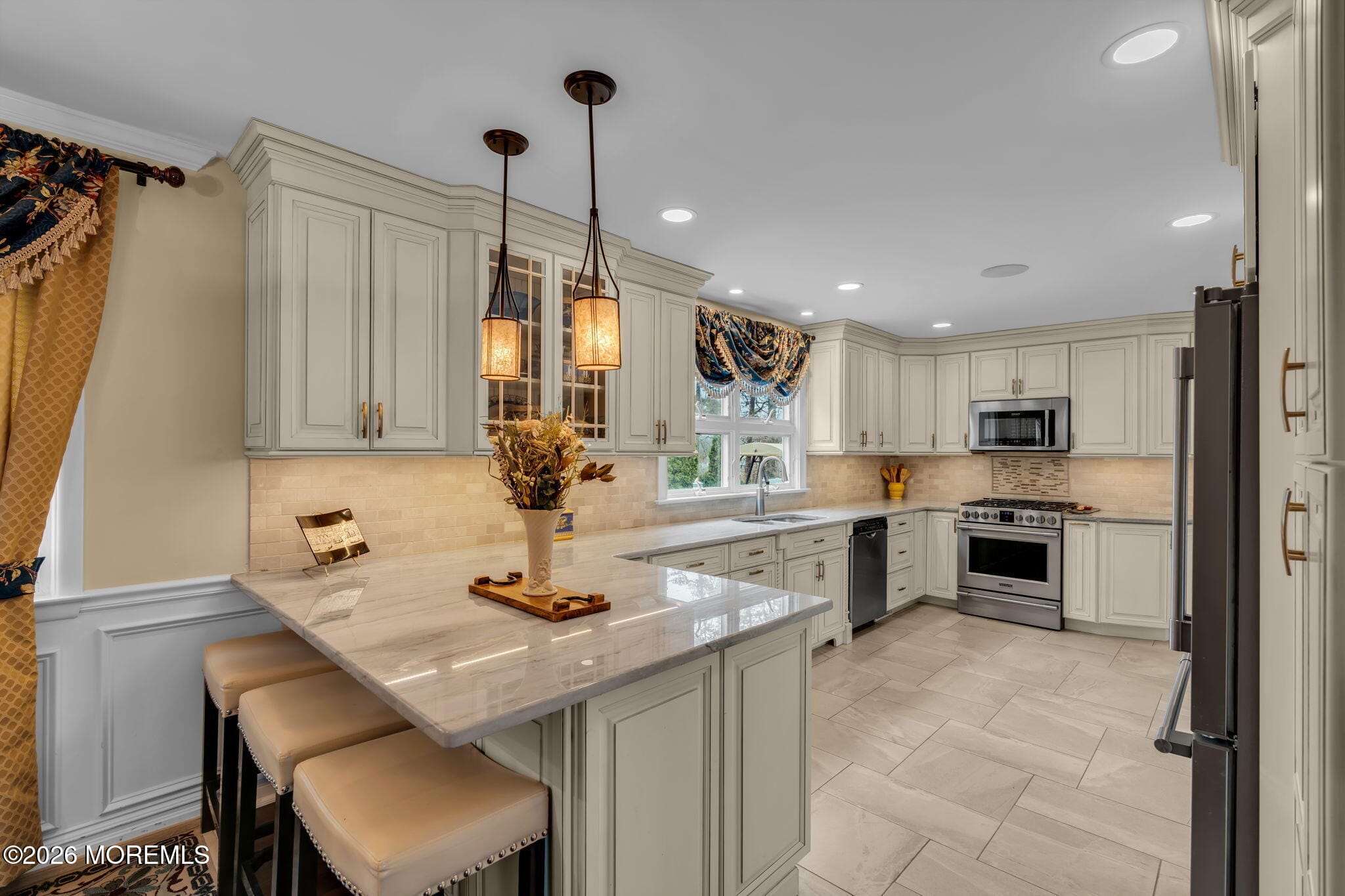 35 Yorkshire Drive Image 2