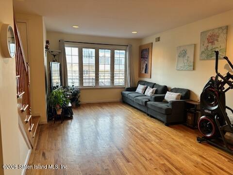 24 Larrison Loop Image 3