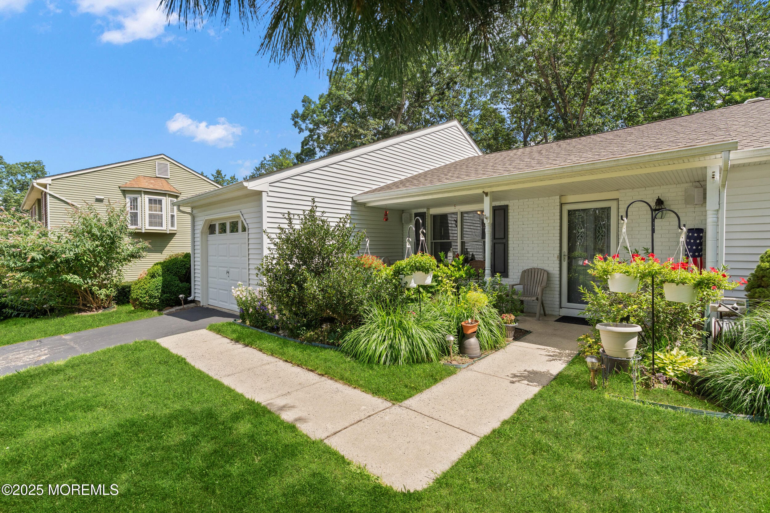 7 Lamp Post Court Image 5