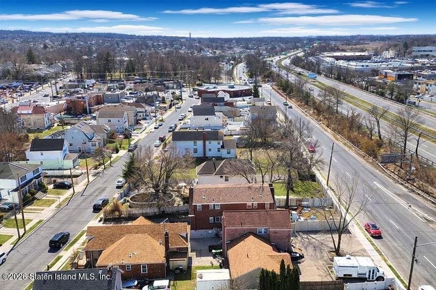 572 Villa Avenue Image 5