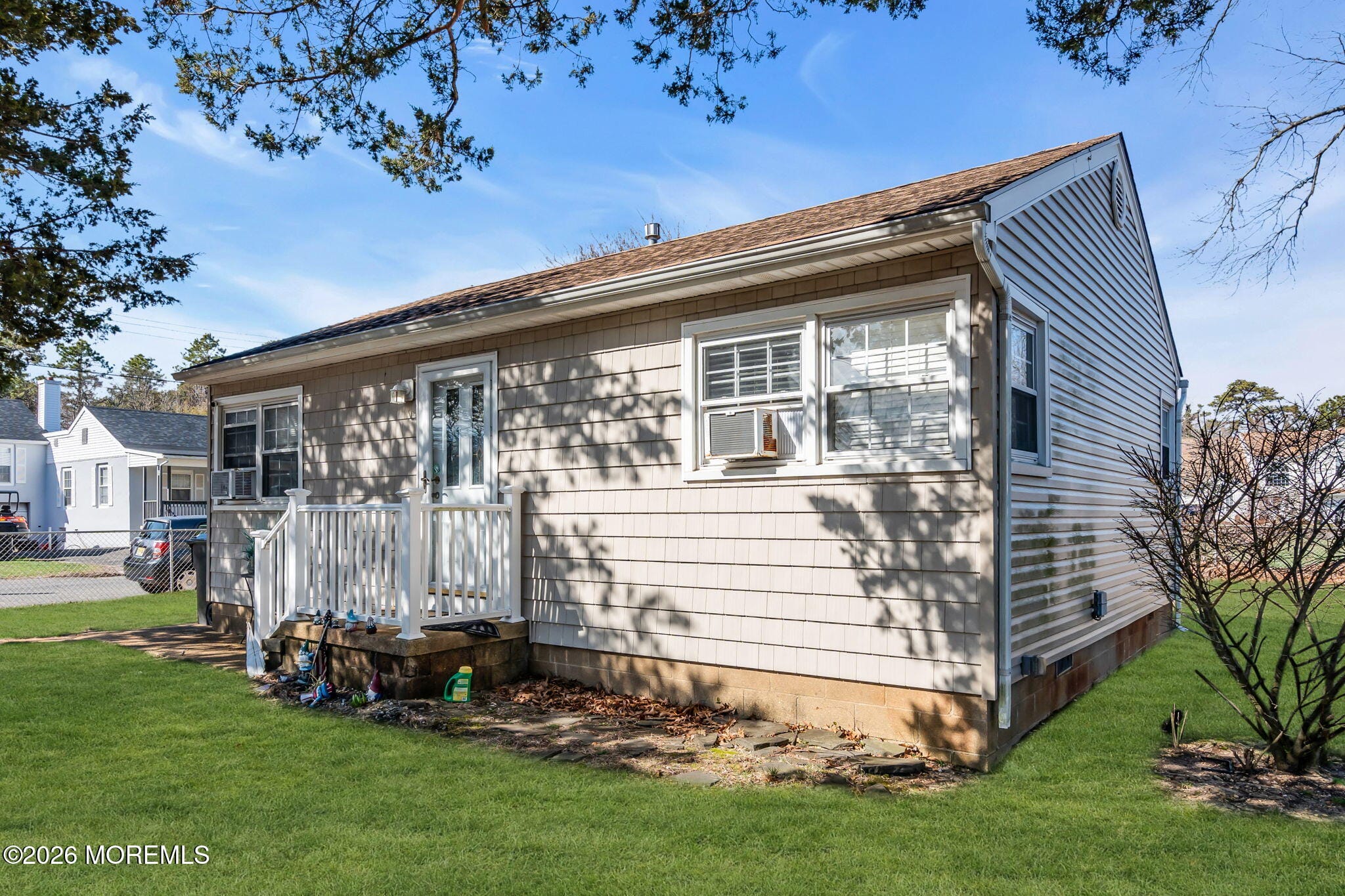 2 Castro Grove Drive Image 4