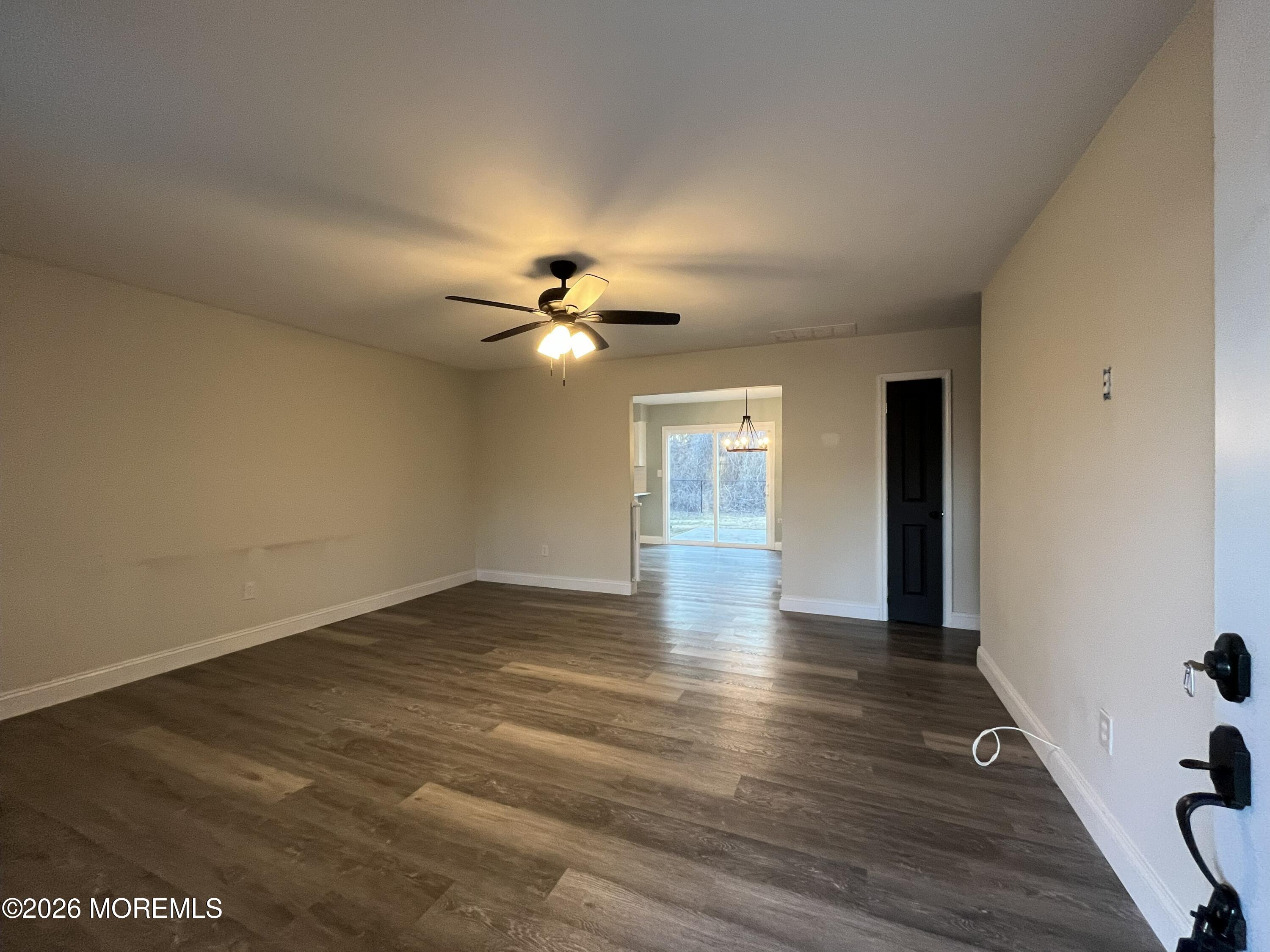 159 Revolutionary Road Image 4