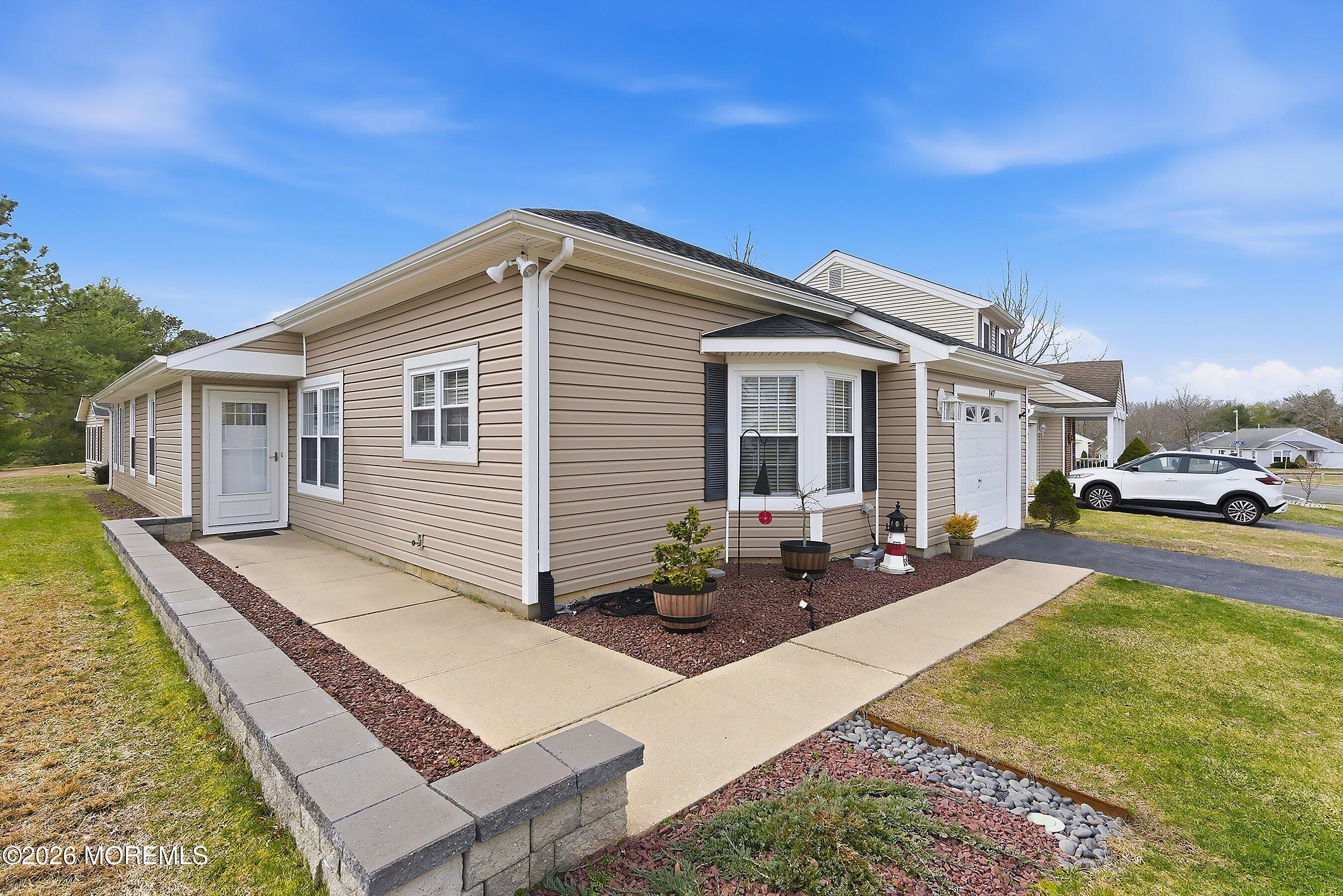 147 Pine Oak Boulevard Image 4