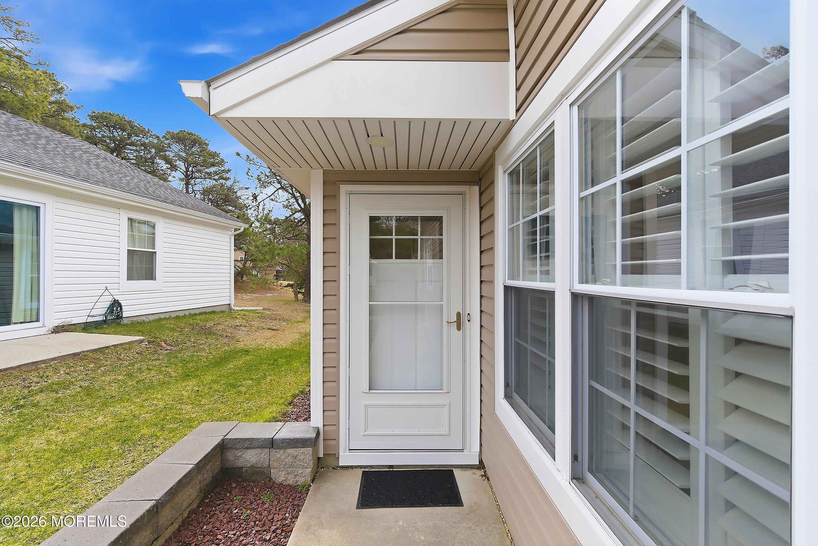 147 Pine Oak Boulevard Image 5