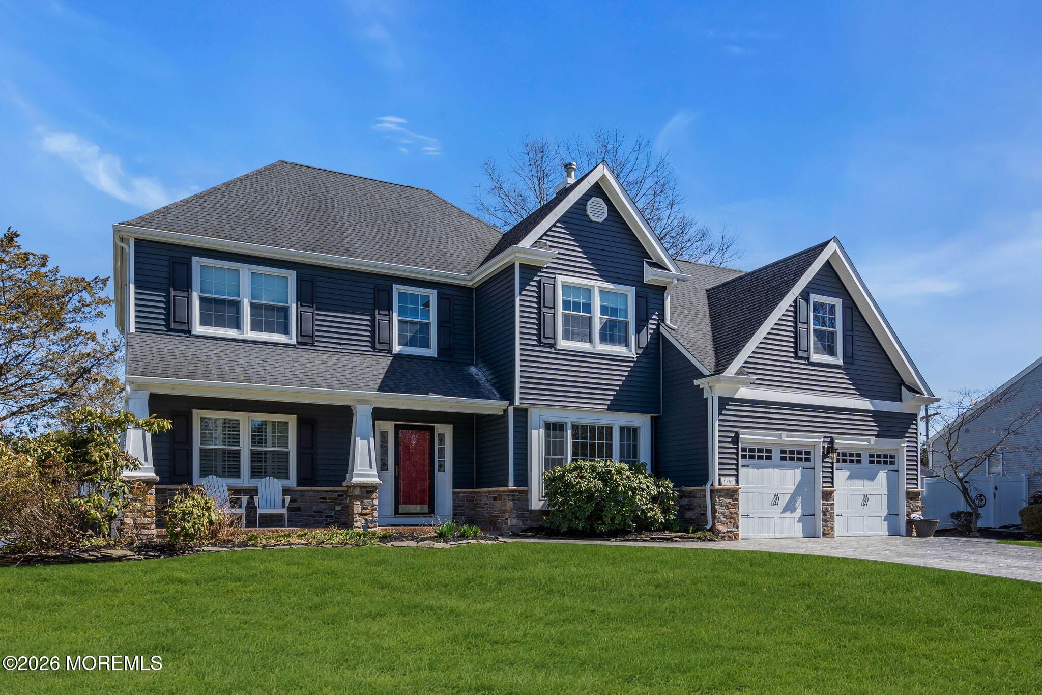 1359 Wave Crest Court Image 2