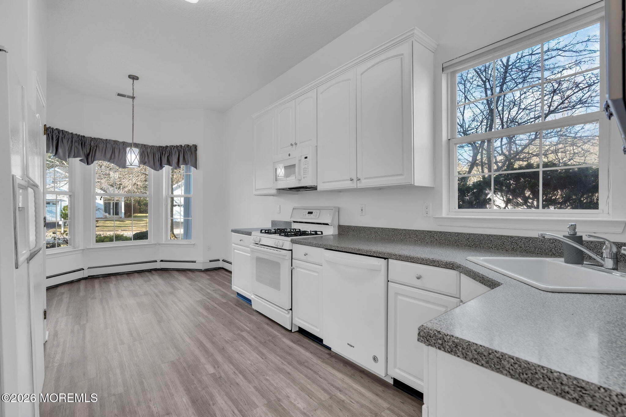 12 Bellflower Drive, Lakewood, NJ, 08701 image 29