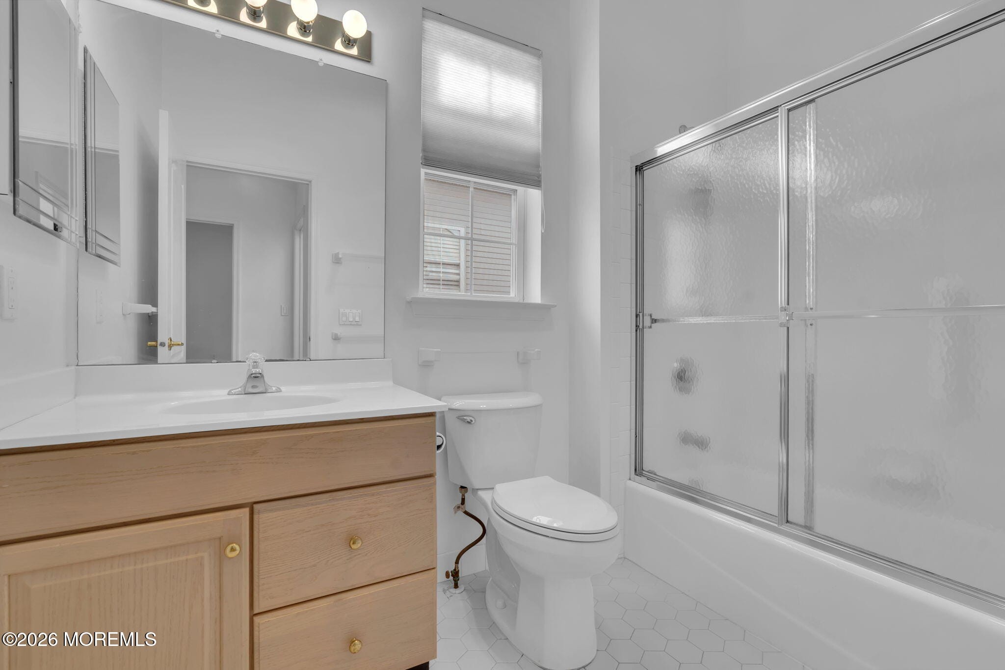 12 Bellflower Drive, Lakewood, NJ, 08701 image 43