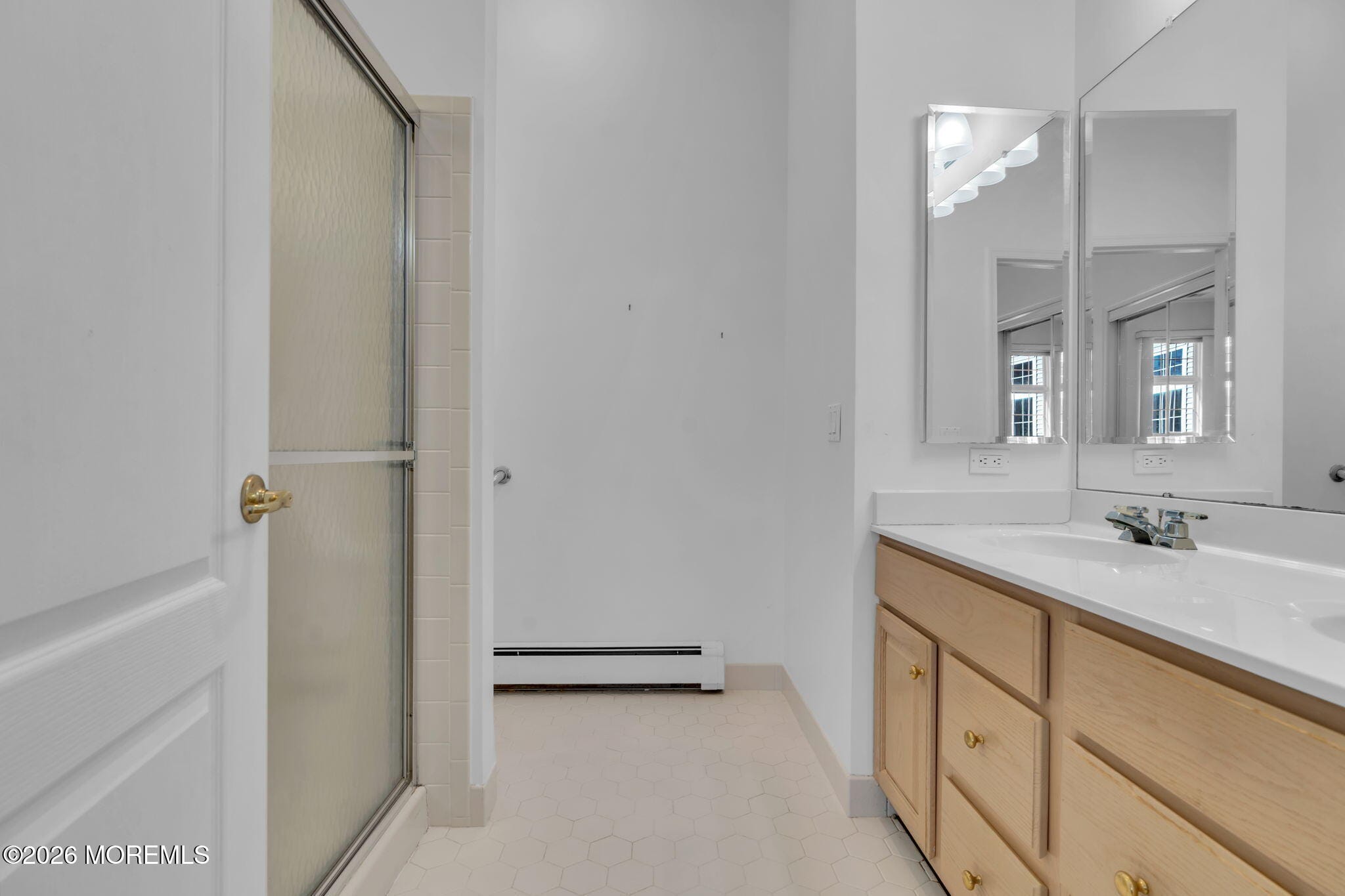 12 Bellflower Drive, Lakewood, NJ, 08701 image 44