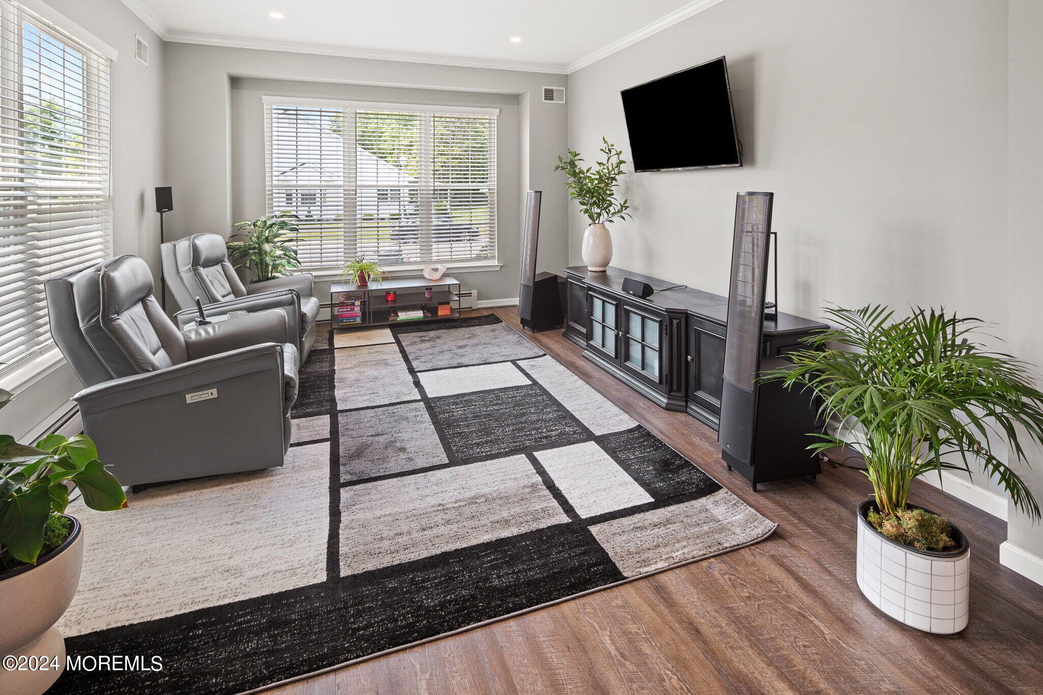 10 Jumping Brook Lane Image 4