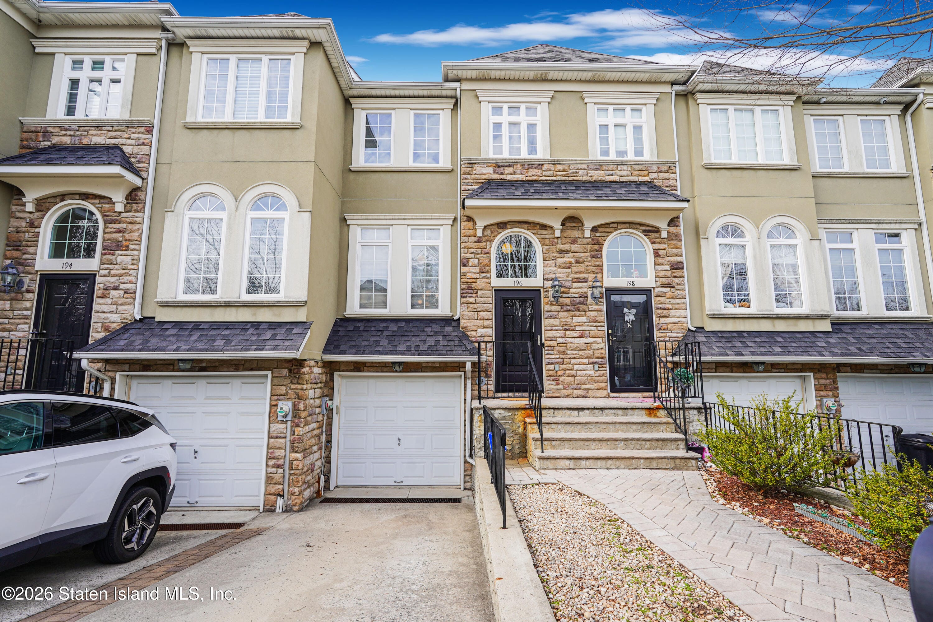 196 Presentation Circle, Staten Island, NY, 10312