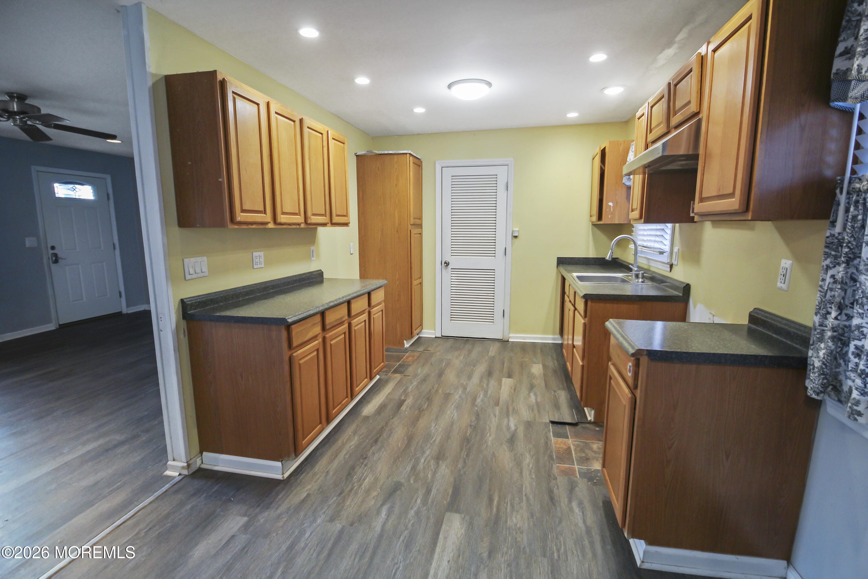 301 Middlesex Street, Toms River, NJ, 08757 image 10