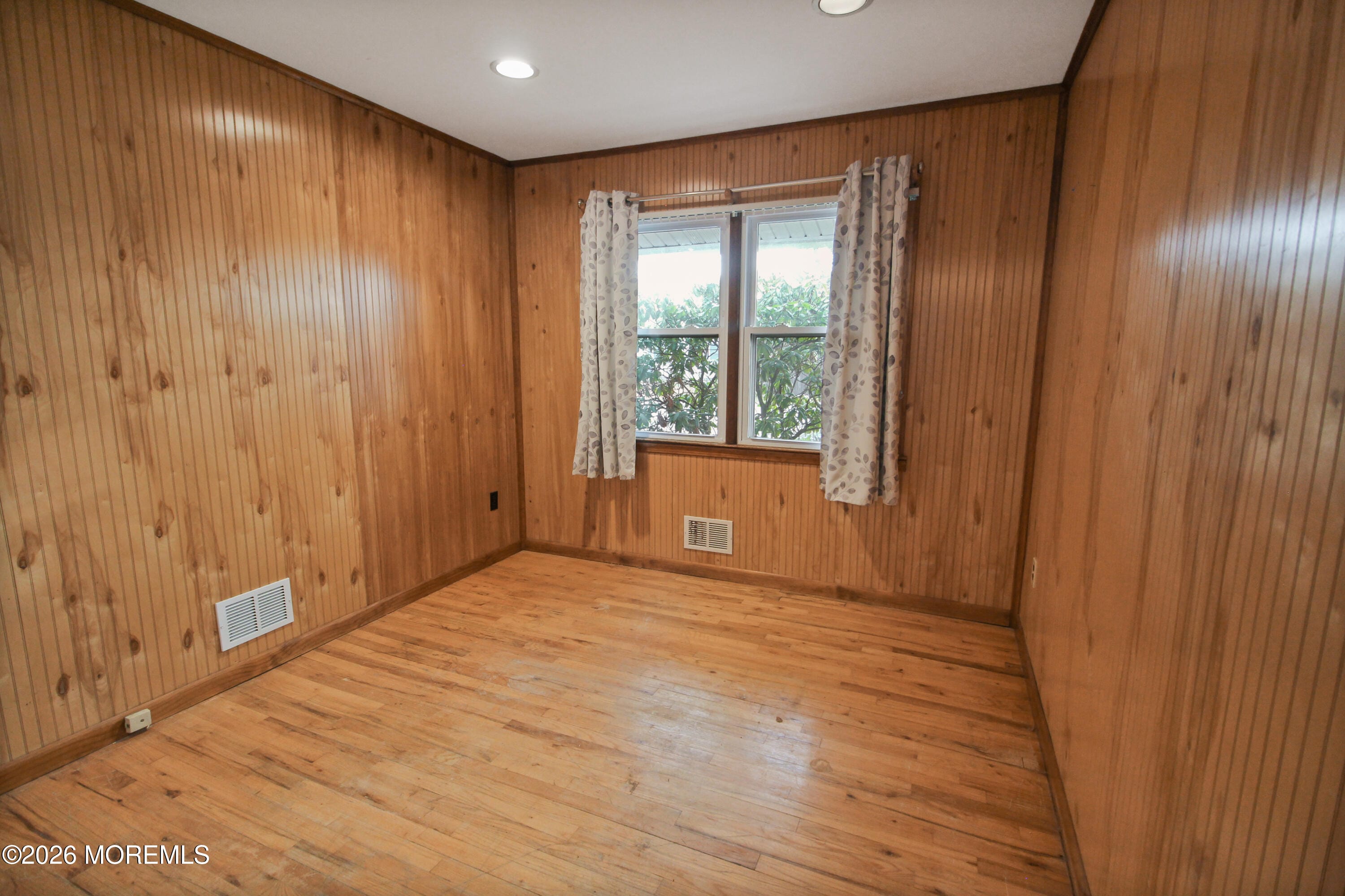 301 Middlesex Street, Toms River, NJ, 08757 image 14