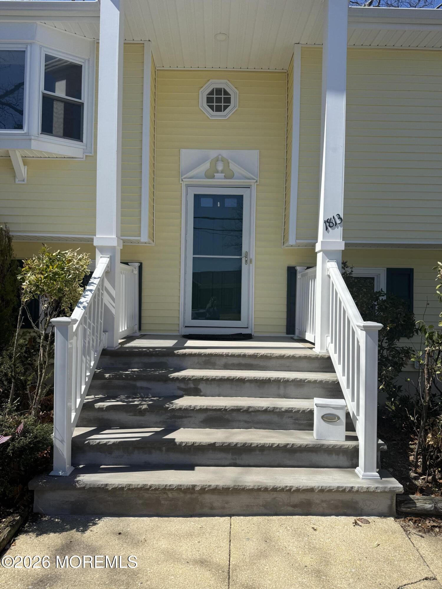 1813 World Street Image 3